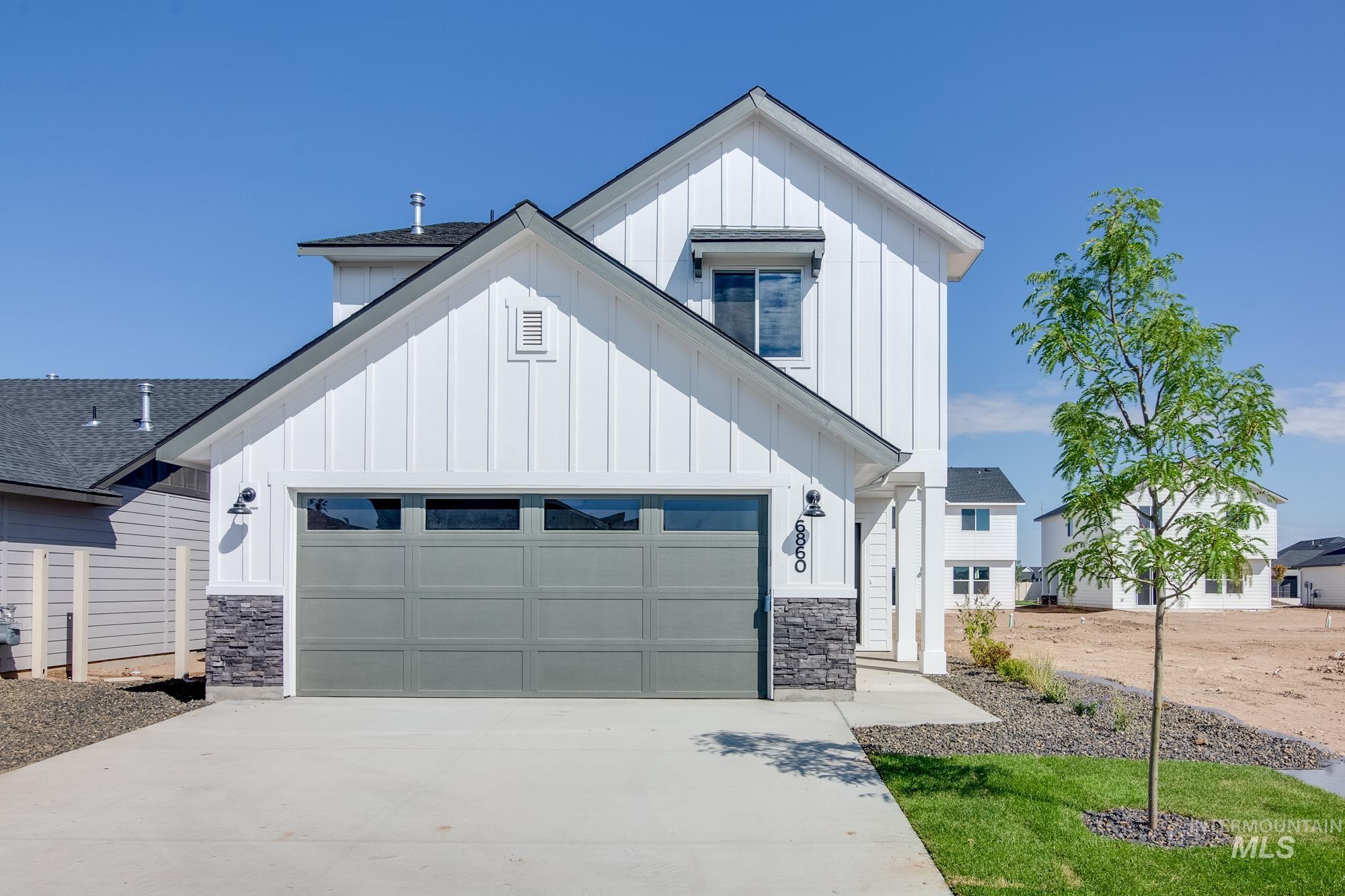 6753 S Cheyenne Ave, Boise, Idaho 83709, 3 Bedrooms, 2.5 Bathrooms, Residential For Sale, Price $479,990,MLS 98904495