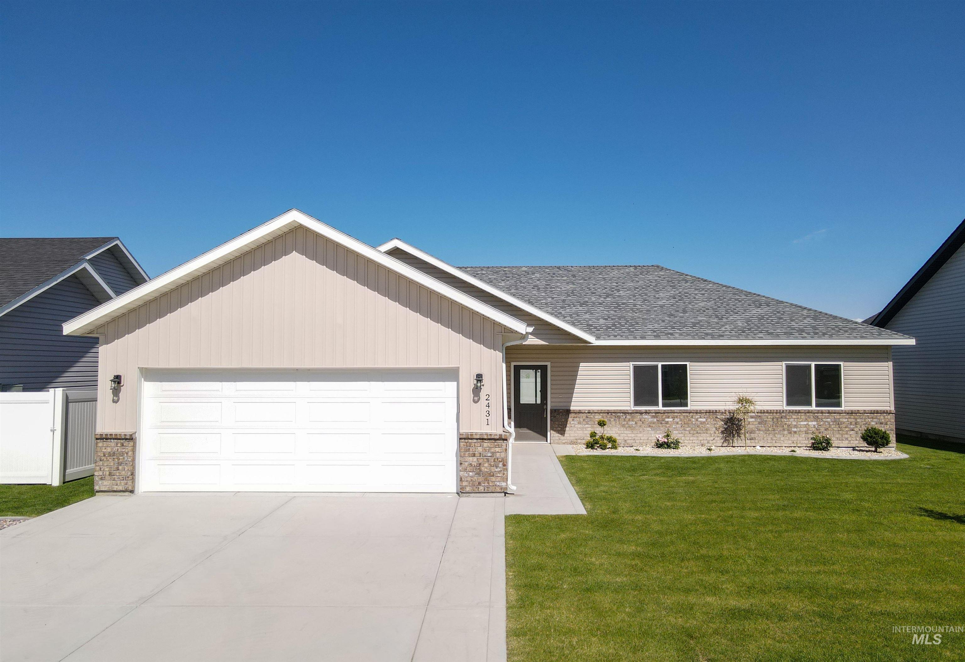 2431 Dorchester Avenue, Burley, Idaho 83318, 4 Bedrooms, 2 Bathrooms, Residential For Sale, Price $399,000, 98904583