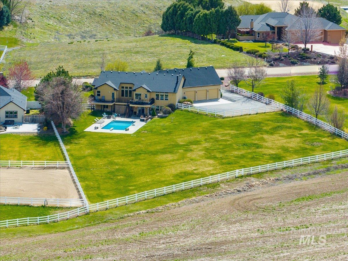 12758 W Deep Canyon Dr, Star, Idaho 83669, 6 Bedrooms, 4.5 Bathrooms, Residential For Sale, Price $1,375,000,MLS 98904804