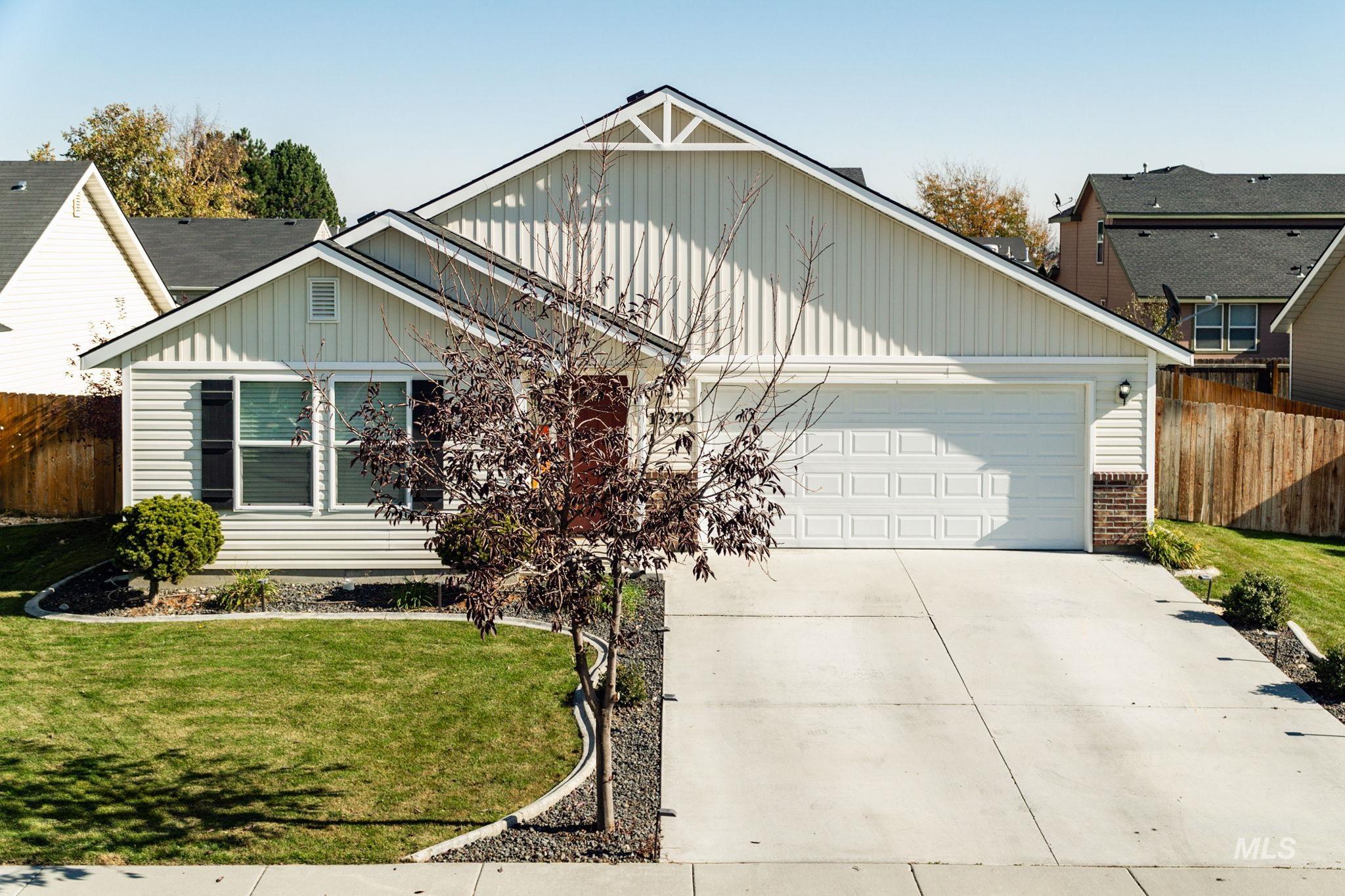 19370 Hodson Creek Ave, Caldwell, Idaho 83605, 4 Bedrooms, 2 Bathrooms, Residential For Sale, Price $384,900,MLS 98904809