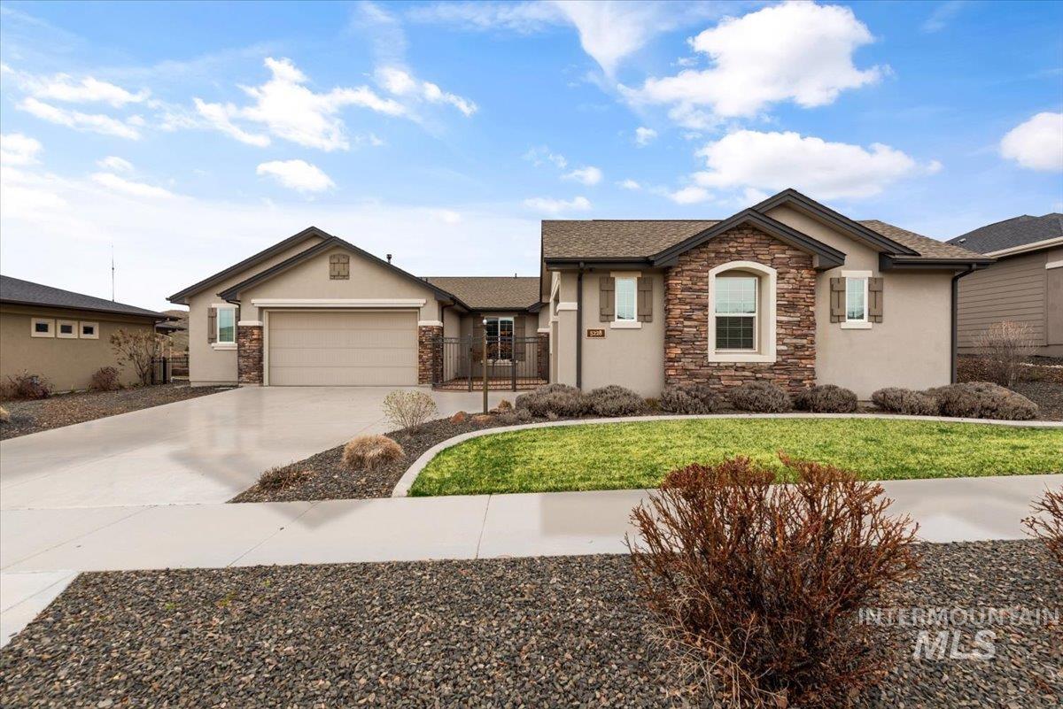 5228 W Parkridge Dr, Boise, Idaho 83714, 3 Bedrooms, 2.5 Bathrooms, Residential For Sale, Price $825,000,MLS 98904947