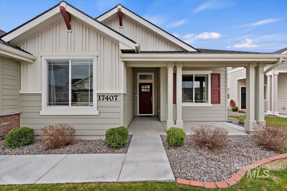 17407 N Flagstaff Way, Nampa, Idaho 83687, 3 Bedrooms, 2 Bathrooms, Residential For Sale, Price $419,999,MLS 98904993