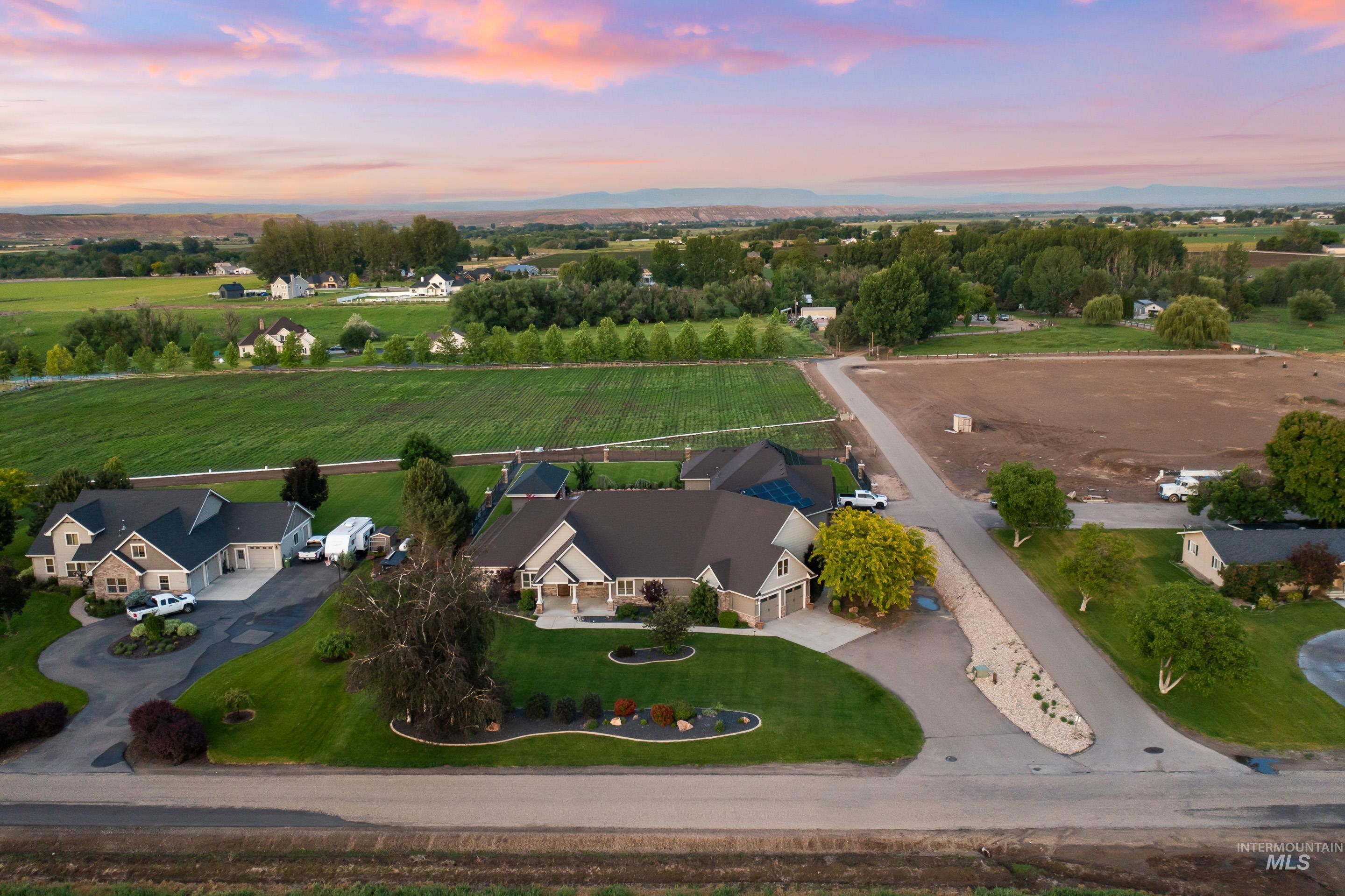 7884 &7800 Richey Rd, Fruitland, Idaho 83619, 5 Bedrooms, 5.5 Bathrooms, Residential For Sale, Price $3,100,000,MLS 98905238