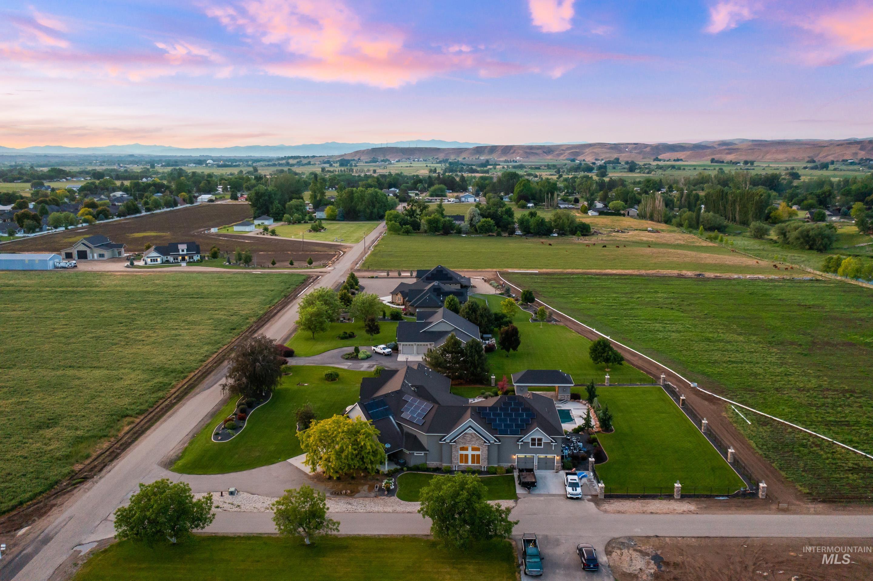 7884 &7800 Richey Rd, Fruitland, Idaho 83619, 5 Bedrooms, 5.5 Bathrooms, Residential For Sale, Price $3,100,000,MLS 98905238