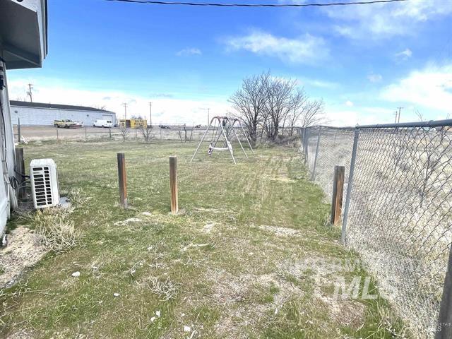 14463 Airbase Rd, Mountain Home, Idaho 83647, Business/Commercial For Sale, Price $195,000,MLS 98905365
