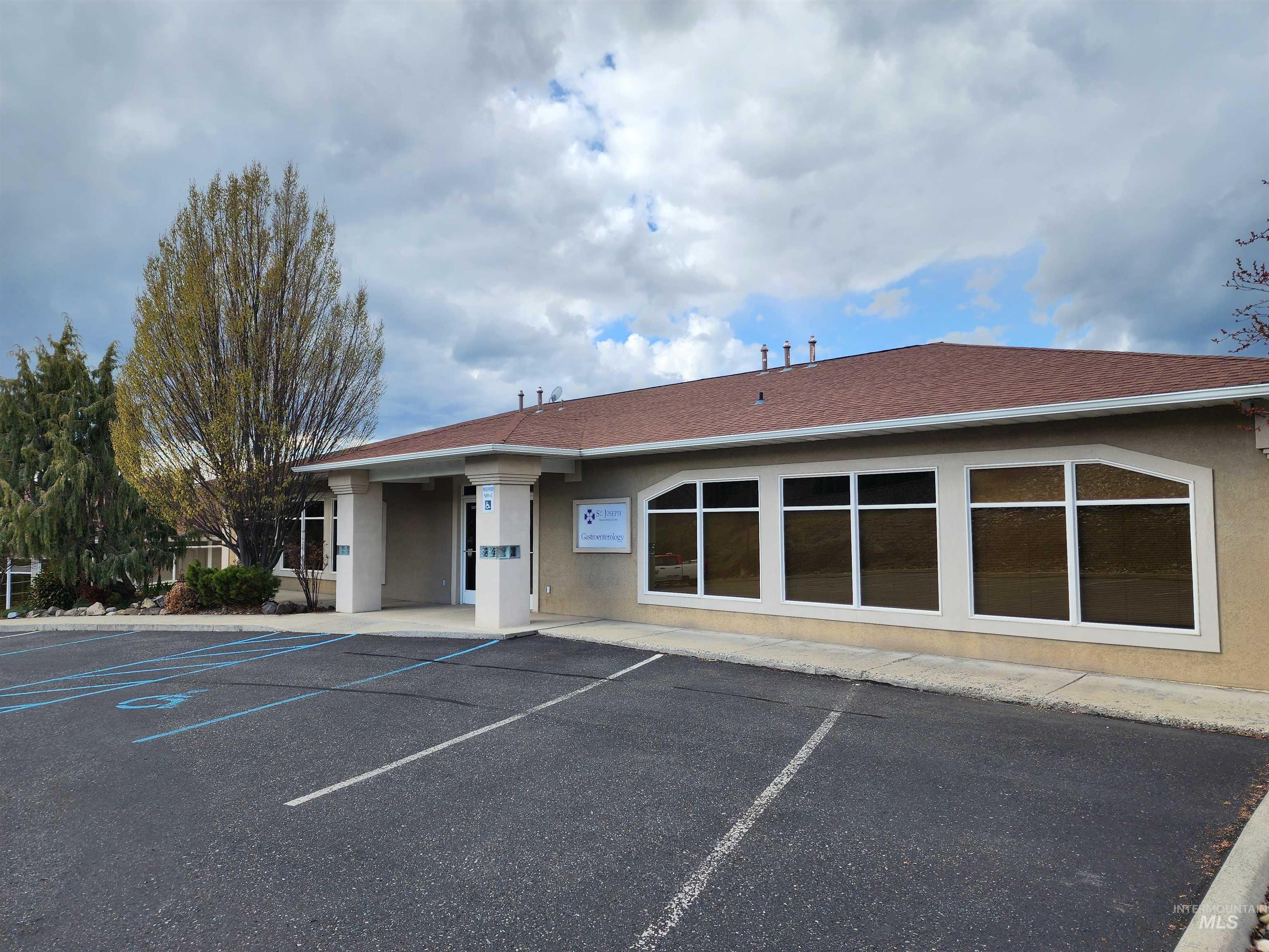 1630 23rd Ave, Lewiston, Idaho 83501, Business/Commercial For Sale, Price $72,324,MLS 98905388