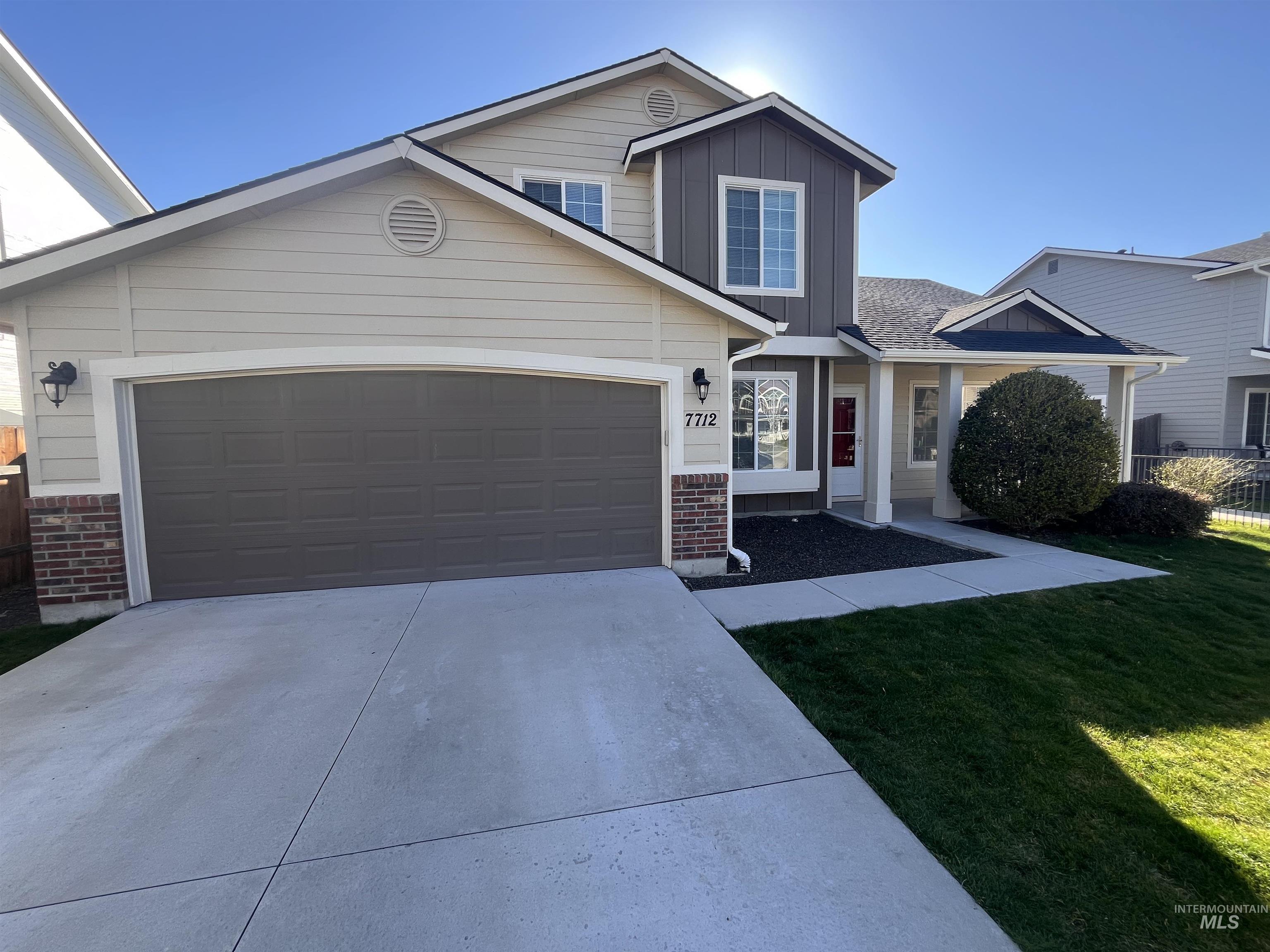 7712 N Hole In One Pl, Boise, Idaho 83714, 4 Bedrooms, 2.5 Bathrooms, Residential For Sale, Price $460,000,MLS 98905397
