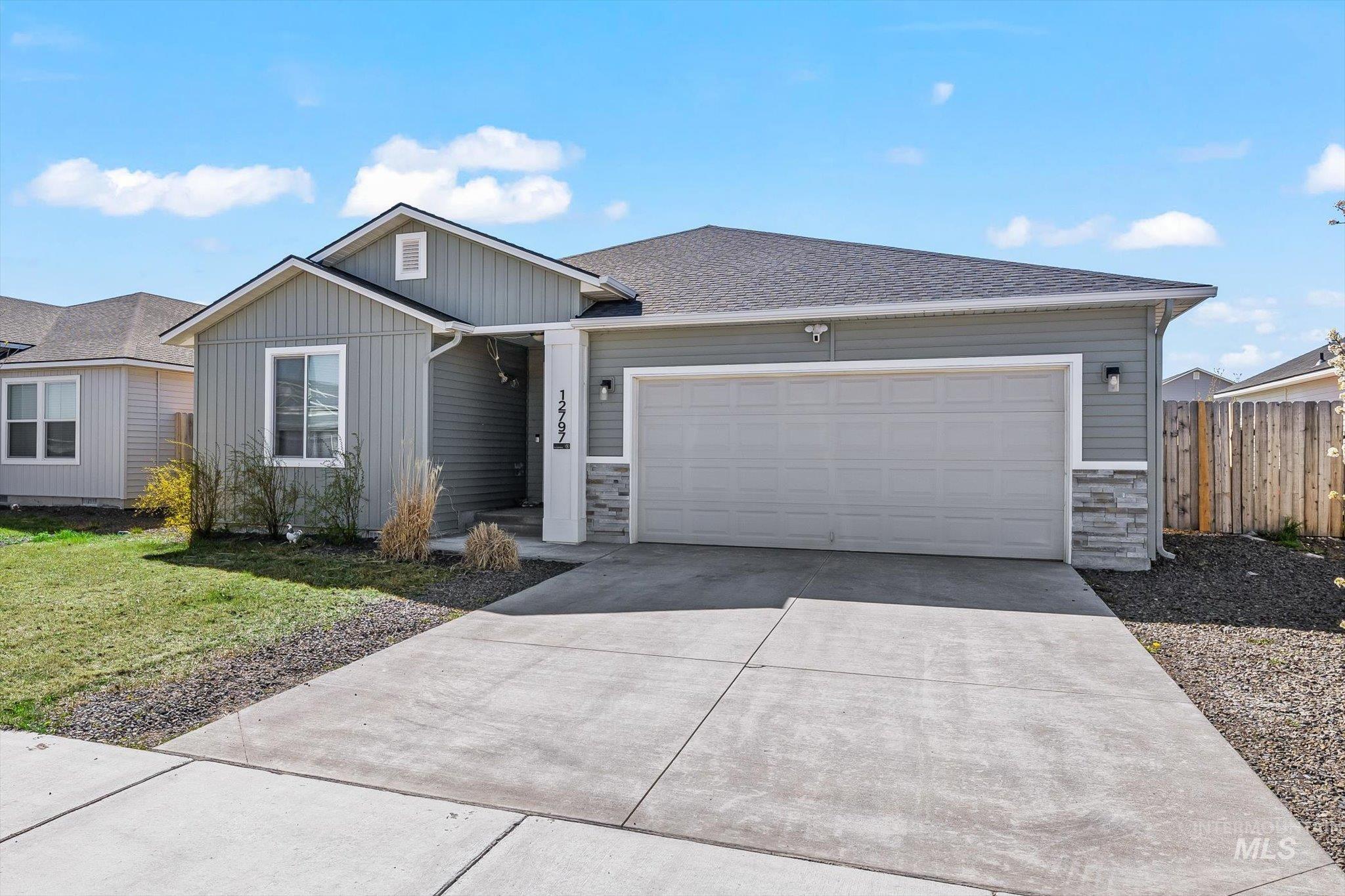 12797 Sondra St, Caldwell, Idaho 83607, 3 Bedrooms, 2 Bathrooms, Residential For Sale, Price $389,900,MLS 98905506