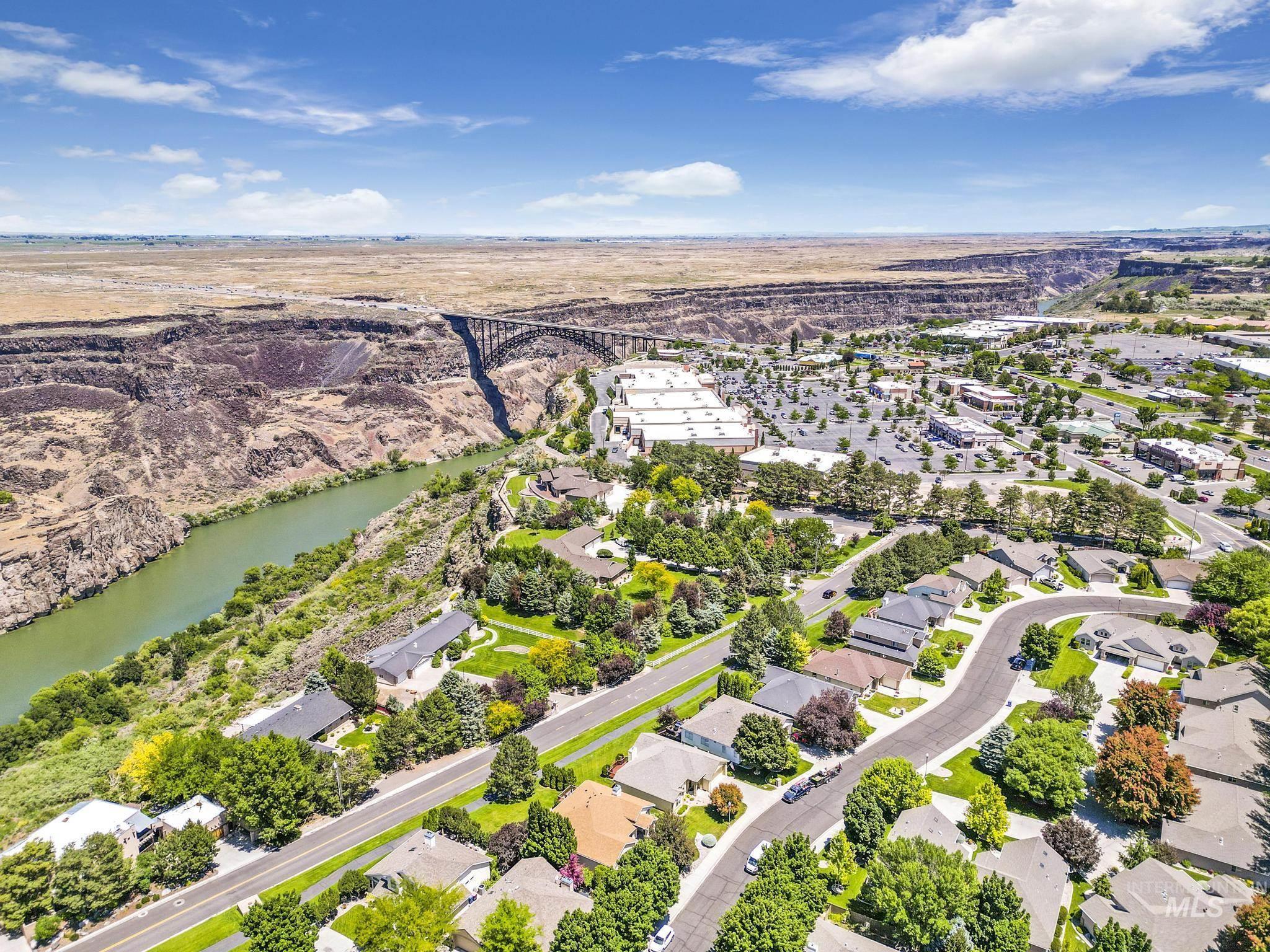 803 Canyon Park, Twin Falls, Idaho 83301, 4 Bedrooms, 3 Bathrooms, Residential For Sale, Price $595,000,MLS 98905510