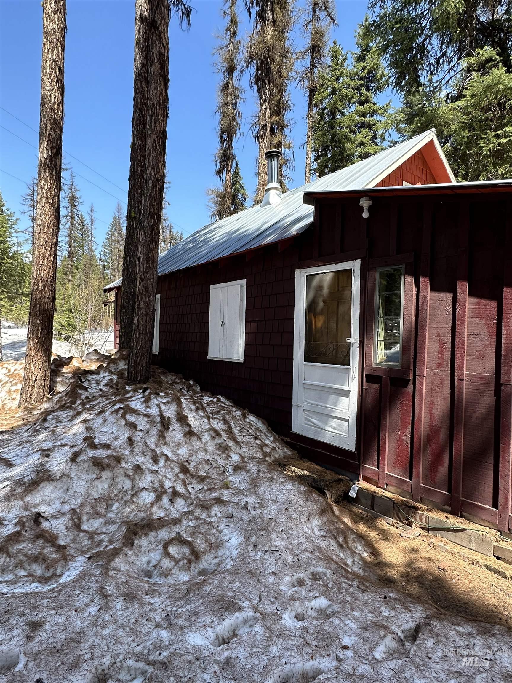 2242 Warren Wagon Rd, McCall, Idaho 83638, 1 Bedroom, Residential For Sale, Price $58,000,MLS 98905974
