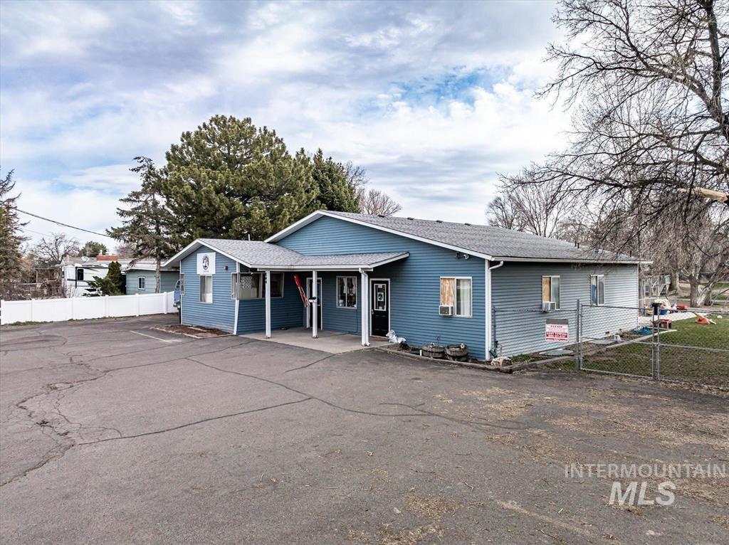 844 McKinley, Pocatello, Idaho 83201, 2 Rooms, Business/Commercial For Sale, Price $449,900,MLS 98906631