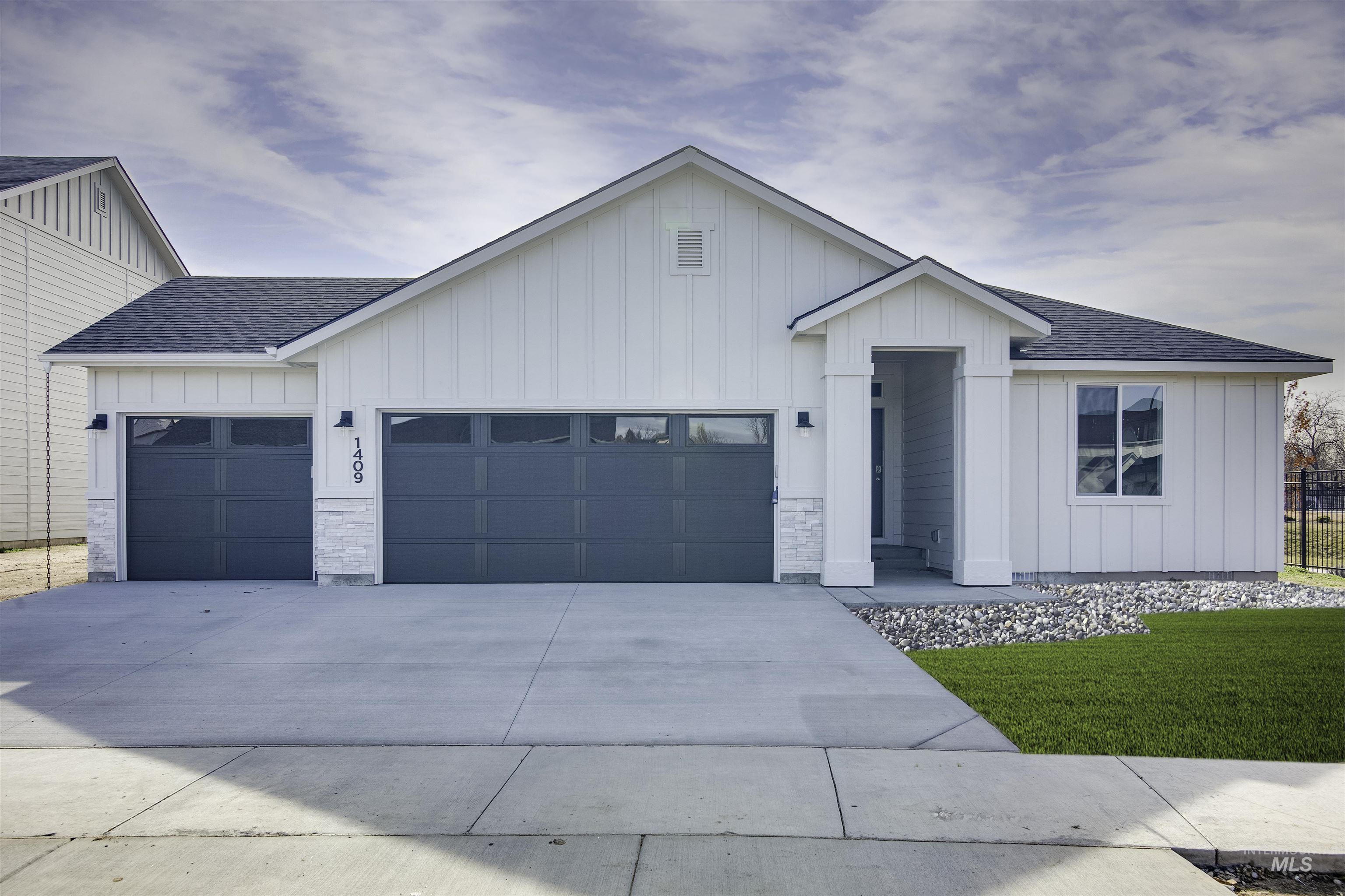 2193 W Arya St, Kuna, Idaho 83634, 4 Bedrooms, 2 Bathrooms, Residential For Sale, Price $446,990,MLS 98906810