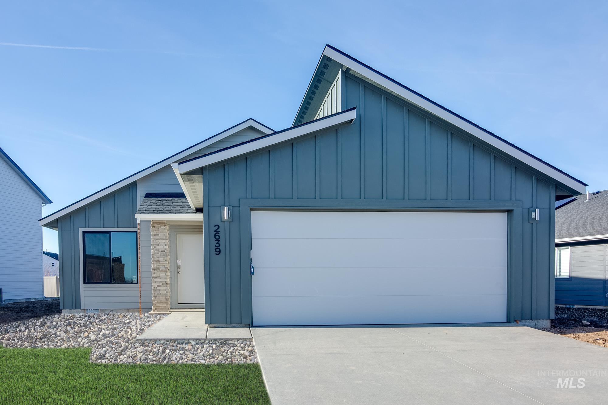 12360 Genevieve St, Caldwell, Idaho 83607, 3 Bedrooms, 2 Bathrooms, Residential For Sale, Price $364,990,MLS 98906812