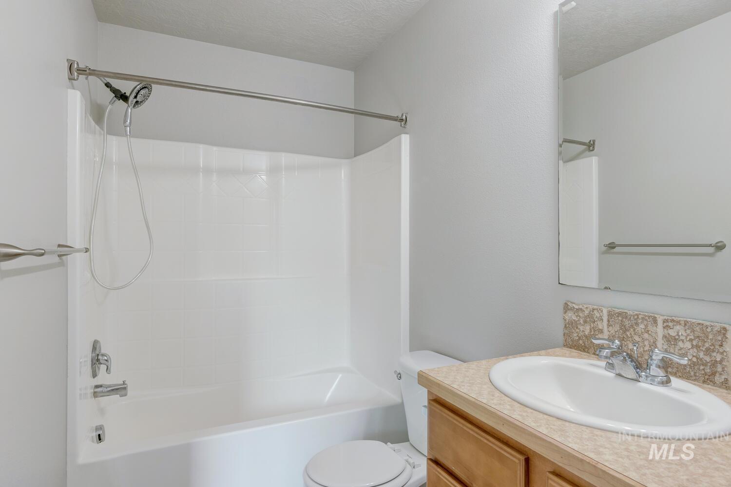 479 E Edenridge Dr, Kuna, Idaho 83634, 3 Bedrooms, 2 Bathrooms, Residential For Sale, Price $384,900,MLS 98906892