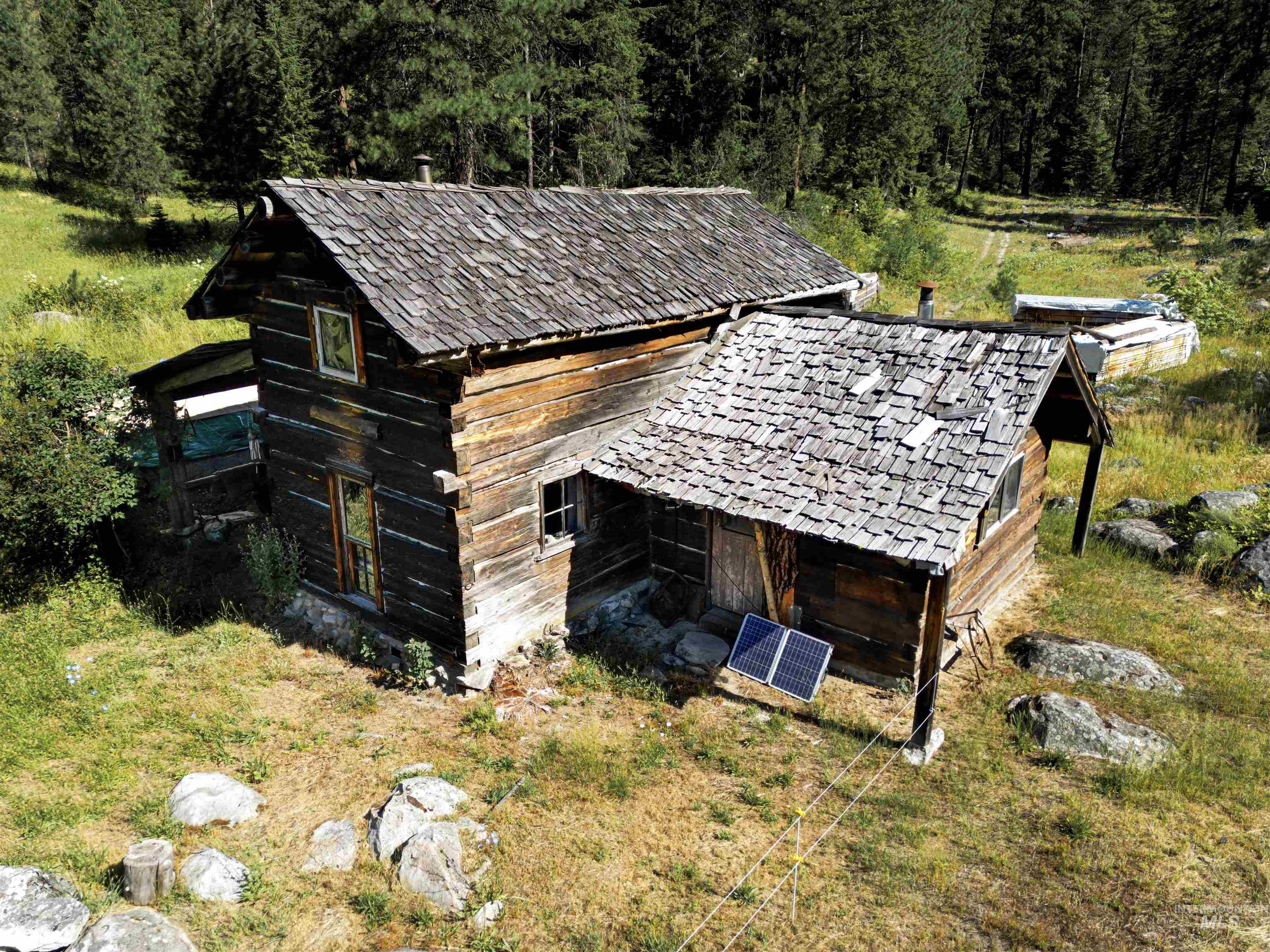 3869 Big Salmon River Rd, Riggins, Idaho 83549, 1 Bedroom, Farm & Ranch For Sale, Price $1,100,000, 98906921