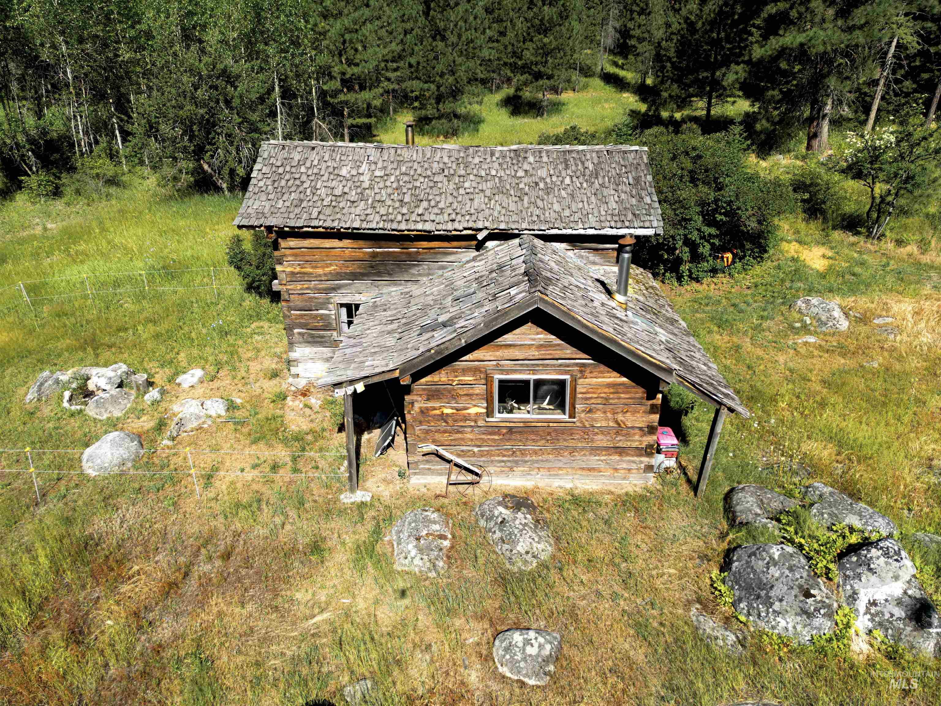 3869 Big Salmon River Rd, Riggins, Idaho 83549, 1 Bedroom, Farm & Ranch For Sale, Price $1,100,000, 98906921