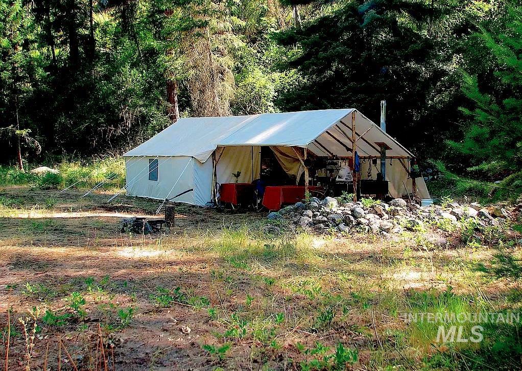 3869 Big Salmon River Rd, Riggins, Idaho 83549, 1 Bedroom, Farm & Ranch For Sale, Price $1,100,000, 98906921
