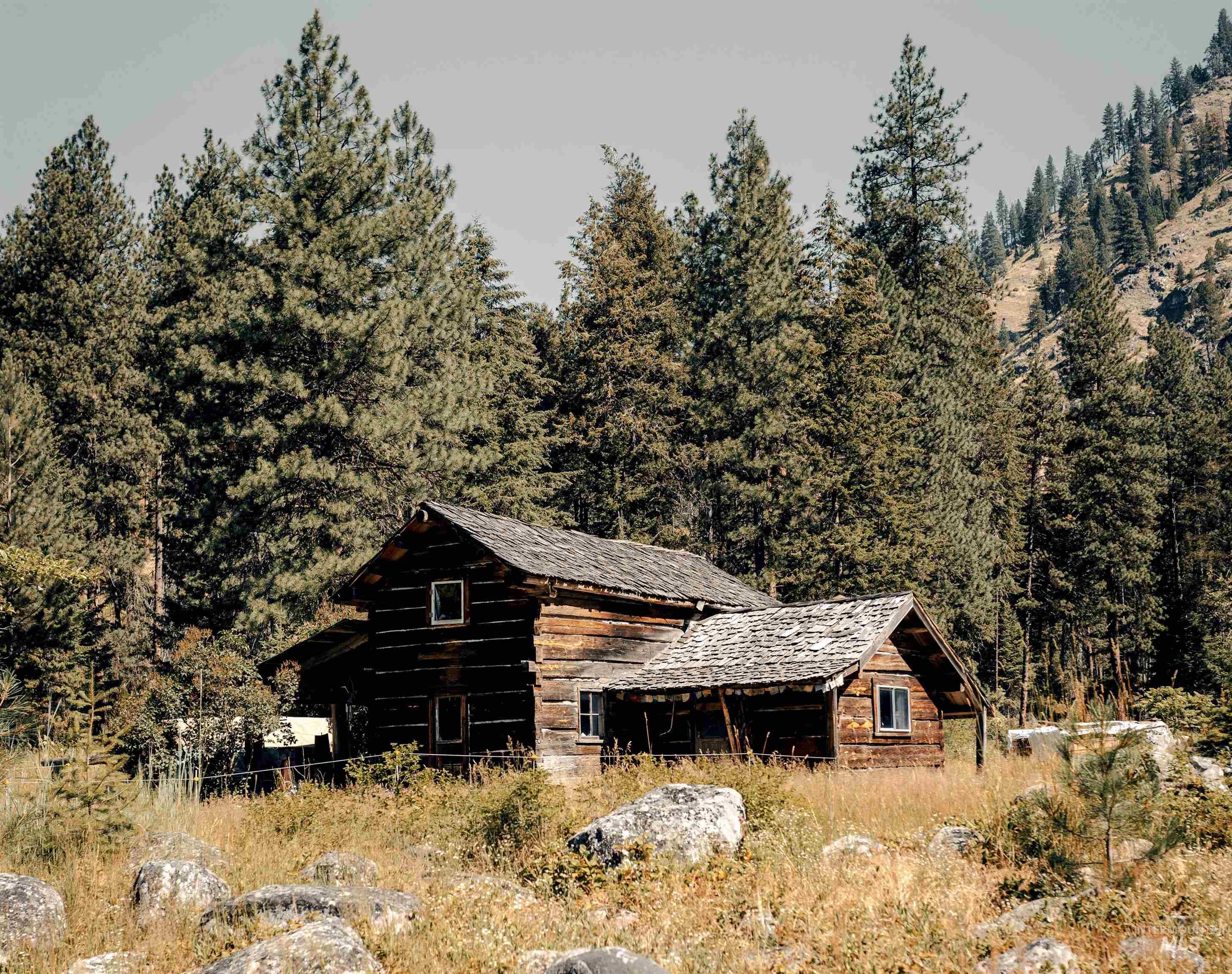 3869 Big Salmon River Rd, Riggins, Idaho 83549, 1 Bedroom, Farm & Ranch For Sale, Price $1,100,000, 98906921