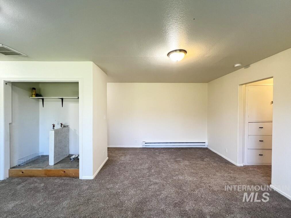 3326 W Nez Perce Street #4, Boise, Idaho 83705, 2 Bedrooms, 1 Bathroom, Rental For Rent, Price $1,425,MLS 98906936