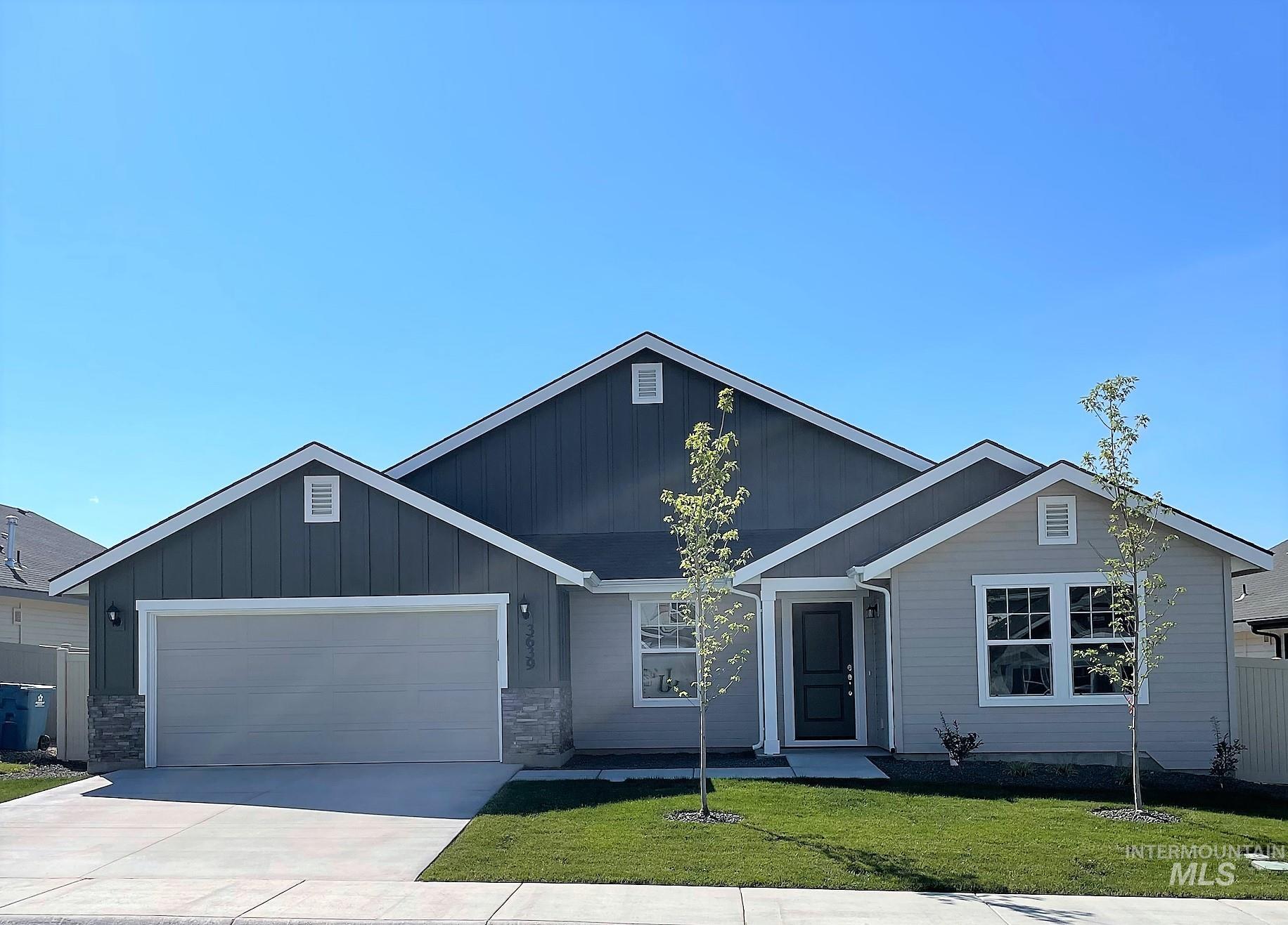 541 Limerick Ct, Middleton, Idaho 83644, 3 Bedrooms, 2 Bathrooms, Residential For Sale, Price $435,990,MLS 98907016