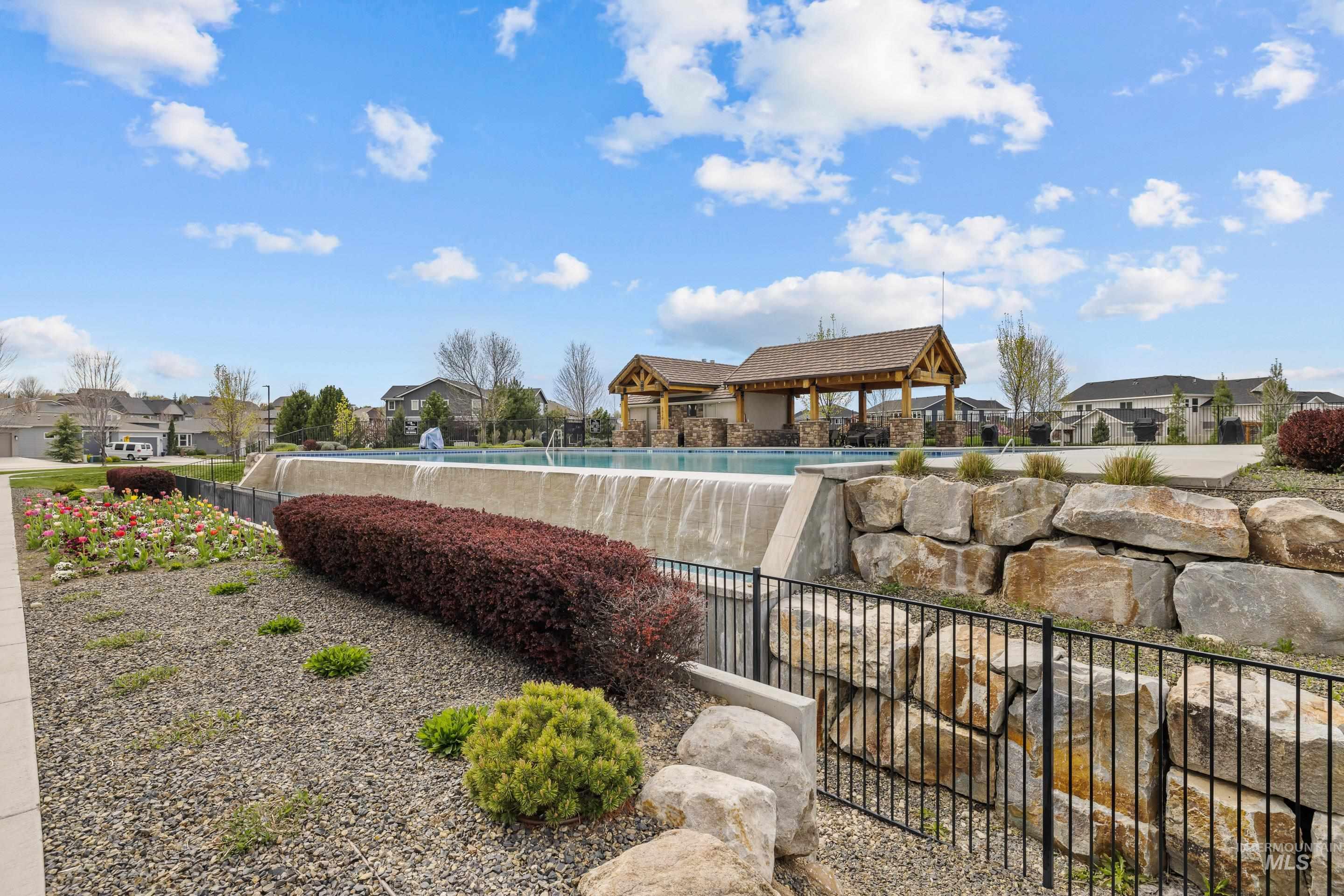 5440 S Mesa Trail Place, Meridian, Idaho 83642, 3 Bedrooms, 2.5 Bathrooms, Residential For Sale, Price $899,900,MLS 98907113