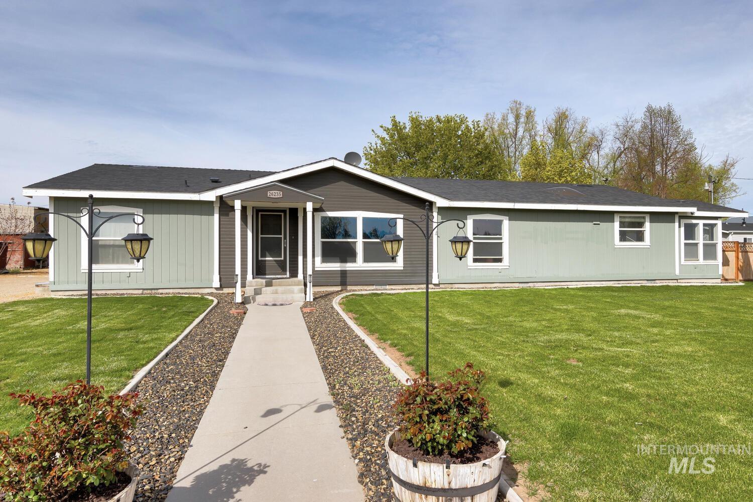 26235 Homedale Rd, Wilder, Idaho 83676, 3 Bedrooms, 2 Bathrooms, Residential For Sale, Price $374,900,MLS 98907319