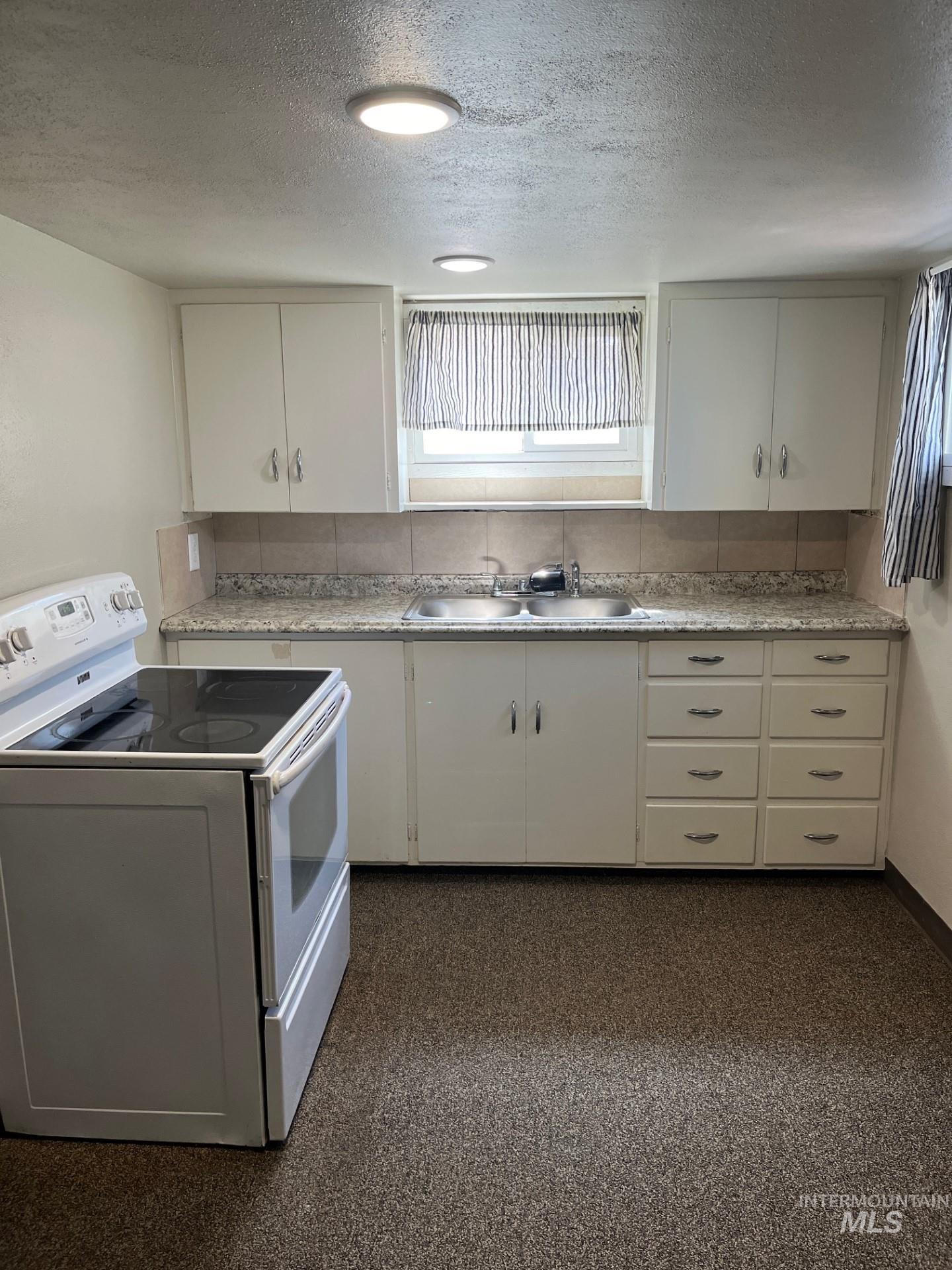 412 S Juniper St, Nampa, Idaho 83686, 3 Bedrooms, 2 Bathrooms, Residential For Sale, Price $399,900,MLS 98907323
