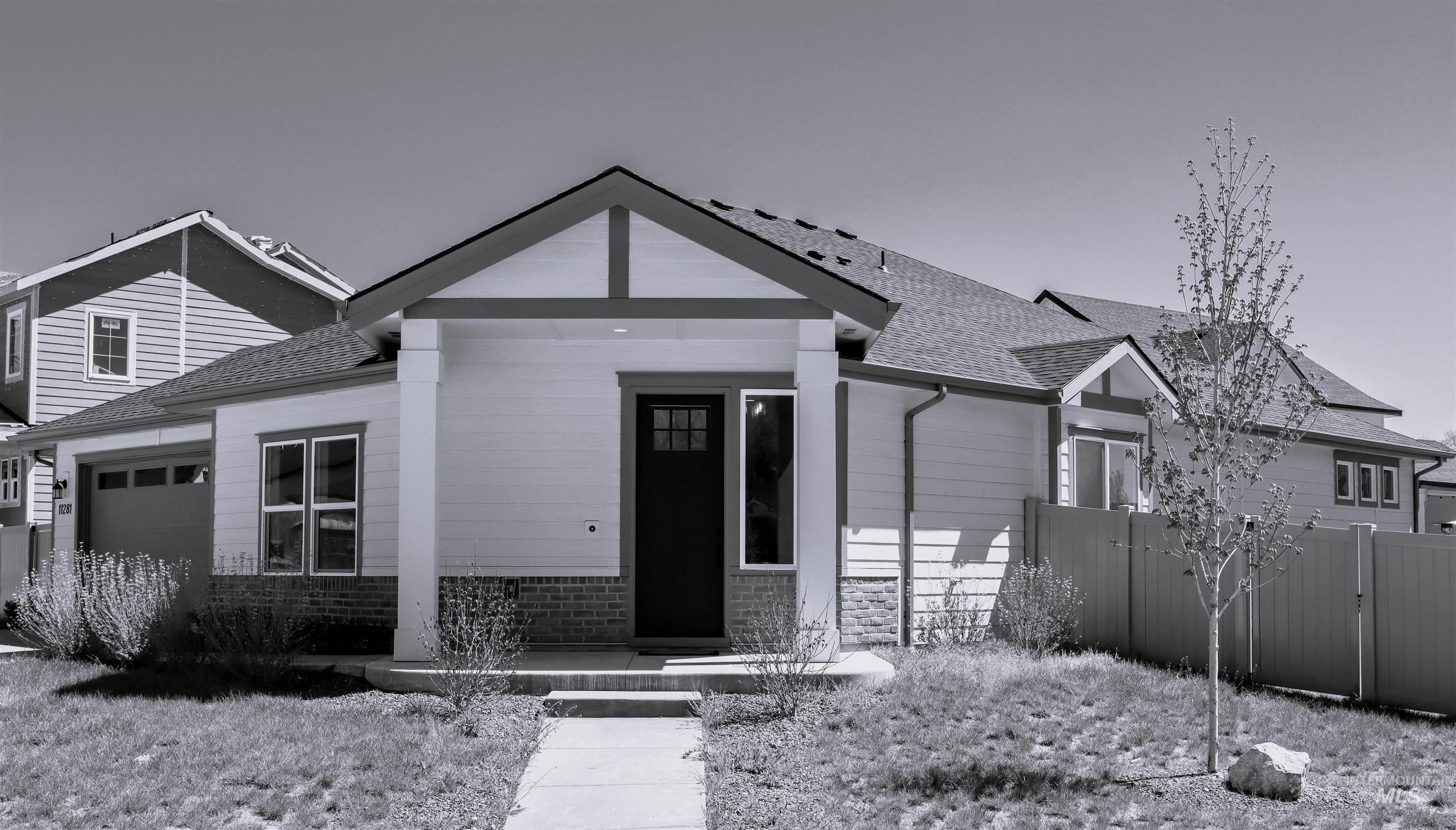 11281 White River St, Caldwell, Idaho 83605, 3 Bedrooms, 2 Bathrooms, Residential For Sale, Price $499,900,MLS 98907360