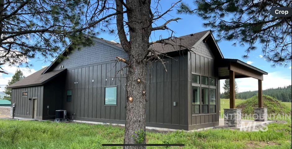 3853 Village Loop, New Meadows, Idaho 83654, 3 Bedrooms, 2 Bathrooms, Residential For Sale, Price $839,900,MLS 98907398