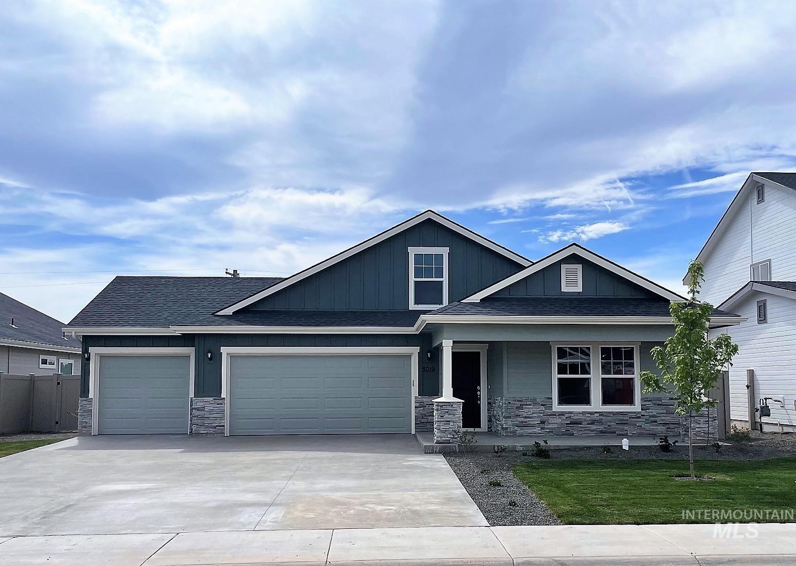 554 Limerick CT, Middleton, Idaho 83644, 3 Bedrooms, 2 Bathrooms, Residential For Sale, Price $444,990,MLS 98907436