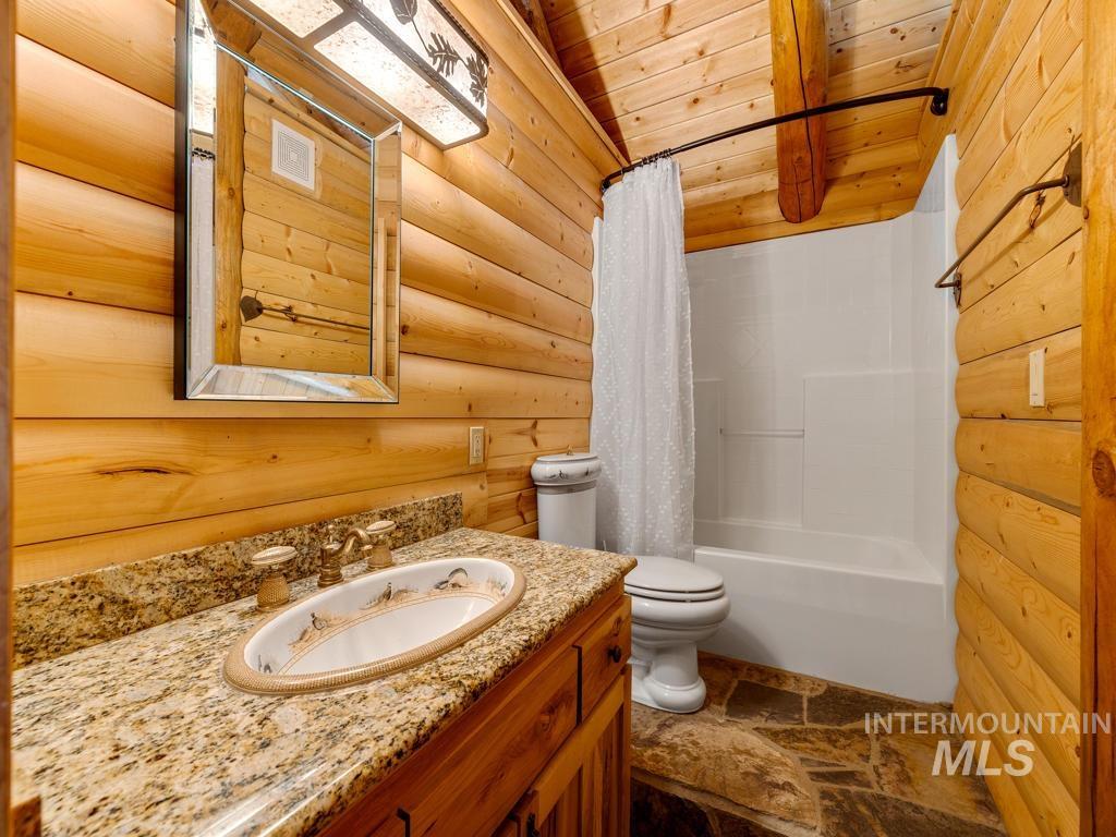 4480 Vardon Road, New Meadows, Idaho 83654, 4 Bedrooms, 3.5 Bathrooms, Residential For Sale, Price $1,649,500,MLS 98907754