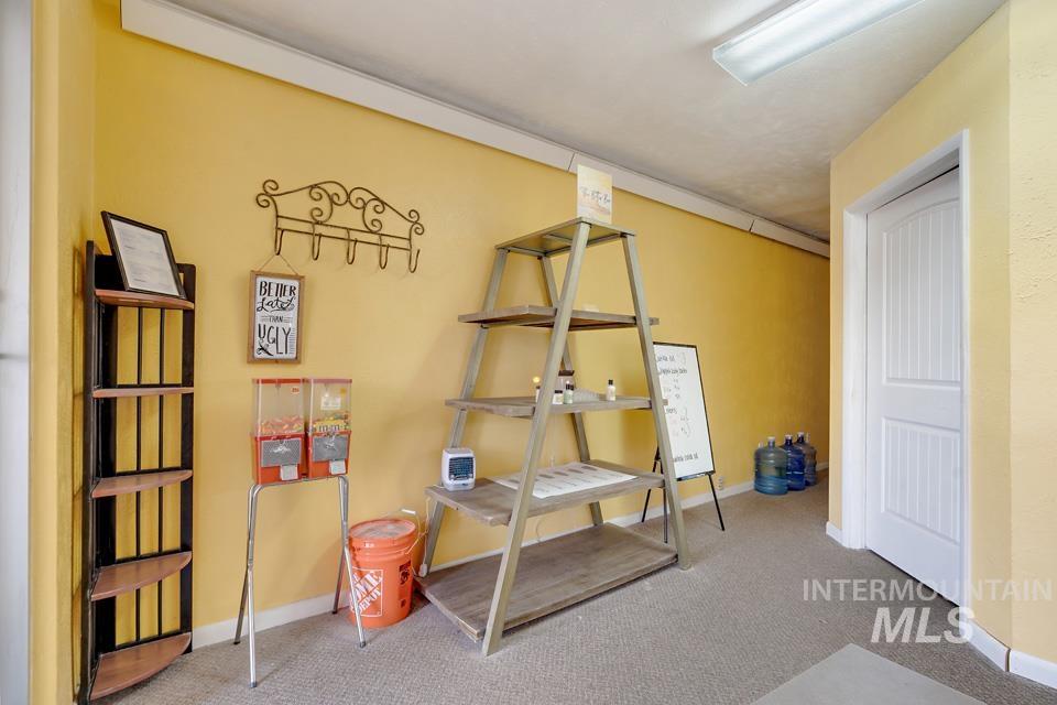 163 SW 1st Street, Ontario, Oregon 97914, 4 Bedrooms, Business/Commercial For Sale, Price $525,000, 98907764