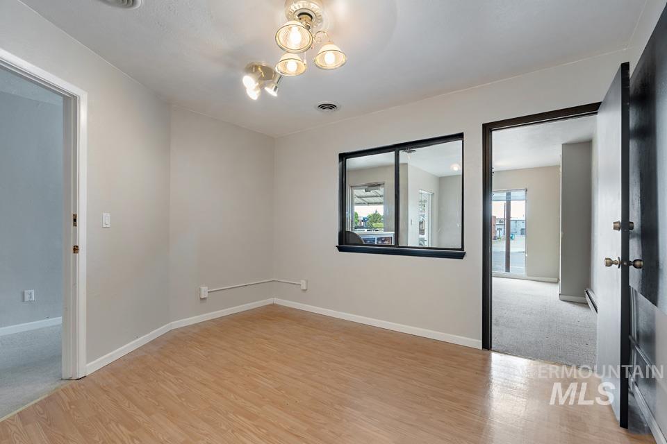 163 SW 1st Street, Ontario, Oregon 97914, 4 Bedrooms, Business/Commercial For Sale, Price $525,000, 98907764