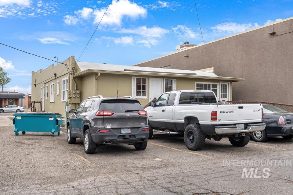 163 SW 1st Street, Ontario, Oregon 97914, 4 Bedrooms, Business/Commercial For Sale, Price $525,000, 98907764