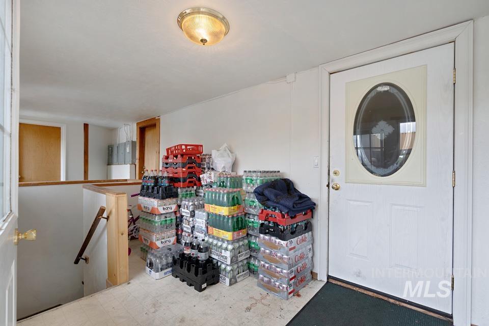 163 SW 1st Street, Ontario, Oregon 97914, 4 Bedrooms, Business/Commercial For Sale, Price $525,000, 98907764