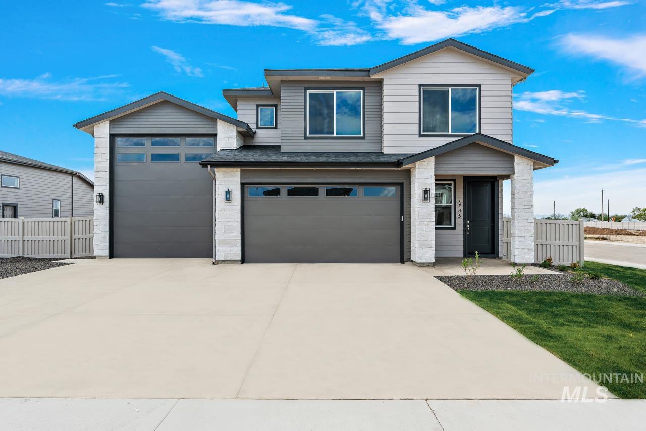 1311 Stirling Meadows St, Middleton, Idaho 83644, 4 Bedrooms, 3.5 Bathrooms, Residential For Sale, Price $649,990,MLS 98907897