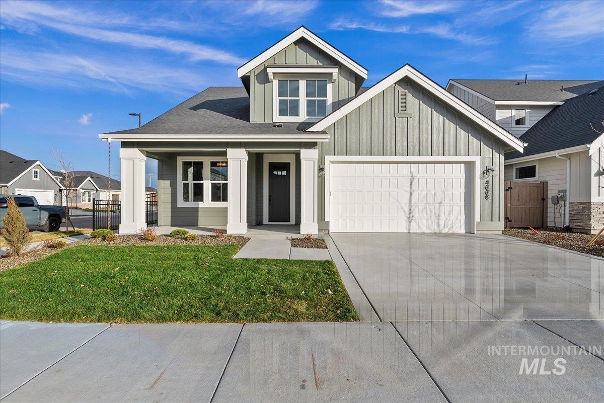 4690 S Hennessy Way, Meridian, Idaho 83642, 3 Bedrooms, 3 Bathrooms, Residential For Sale, Price $634,900,MLS 98907910