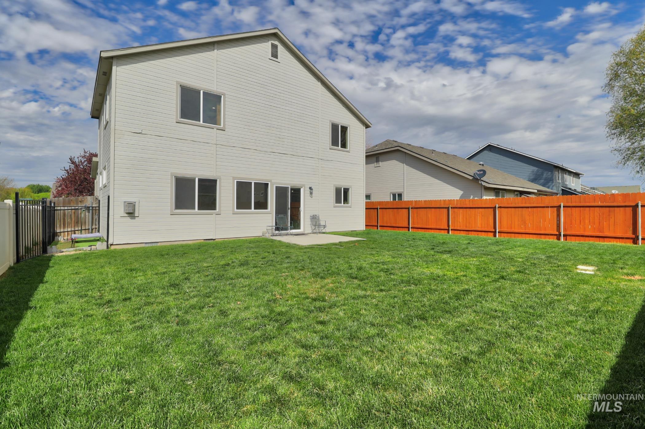 18376 Spicebush Ave, Nampa, Idaho 83687, 4 Bedrooms, 2.5 Bathrooms, Residential For Sale, Price $424,900,MLS 98908010