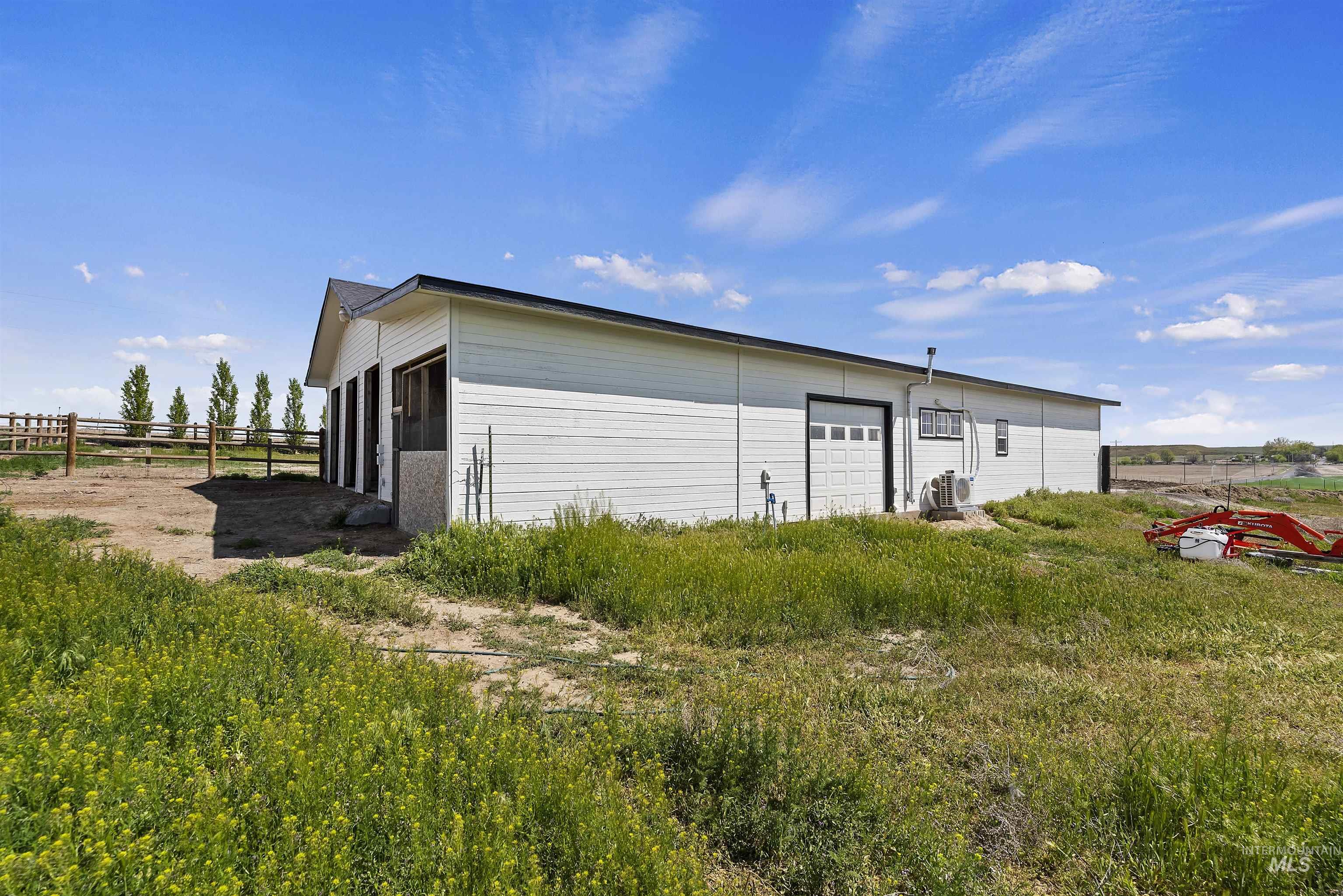 5943 Pasco Rd., Marsing, Idaho 83639, 3 Bedrooms, 3 Bathrooms, Residential For Sale, Price $799,700,MLS 98908089
