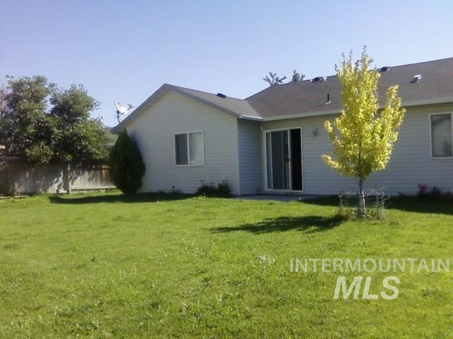 605 N Boundary, Nampa, Idaho 83651, 3 Bedrooms, 2 Bathrooms, Residential Income For Sale, Price $372,490,MLS 98908107