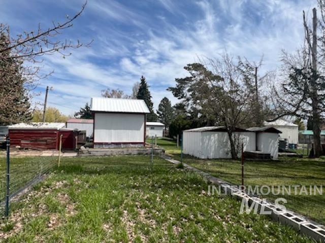 1868 Falcon Circle West, Pocatello, Idaho 83204, 2 Bedrooms, 2 Bathrooms, Residential For Sale, Price $249,900,MLS 98908118