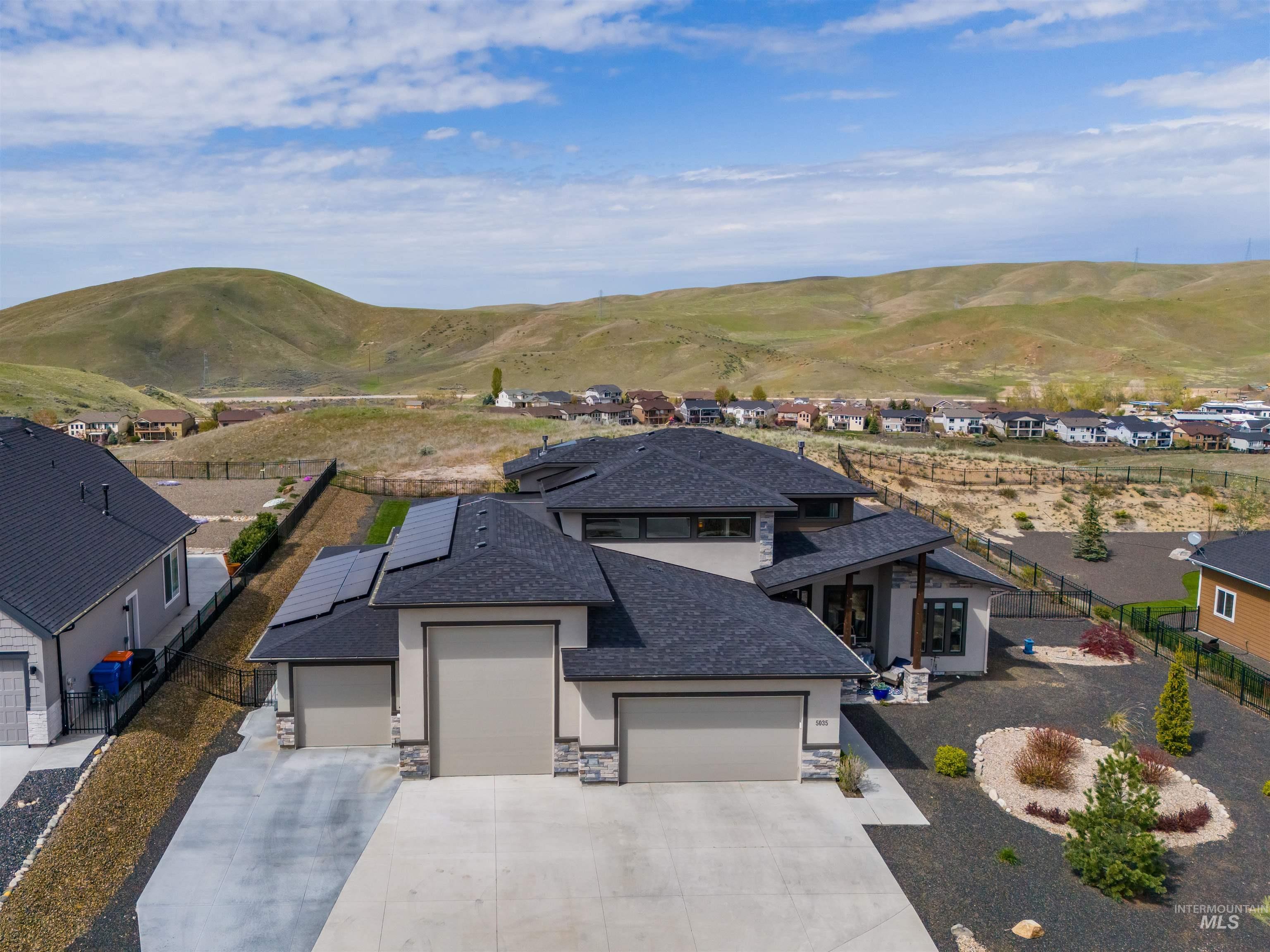 5035 W Parkridge Dr, Boise, Idaho 83714-5543, 5 Bedrooms, 4.5 Bathrooms, Residential For Sale, Price $1,450,000,MLS 98908170