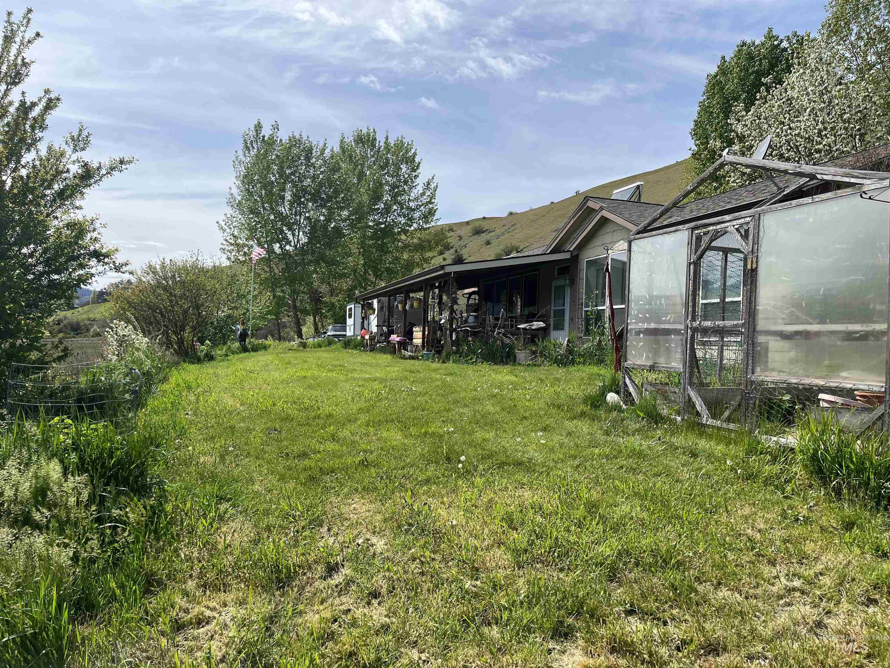 1647 & 1649 Sunnyside Bench Rd, Lenore, Idaho 83544, 3 Bedrooms, 2 Bathrooms, Residential For Sale, Price $549,900,MLS 98908189