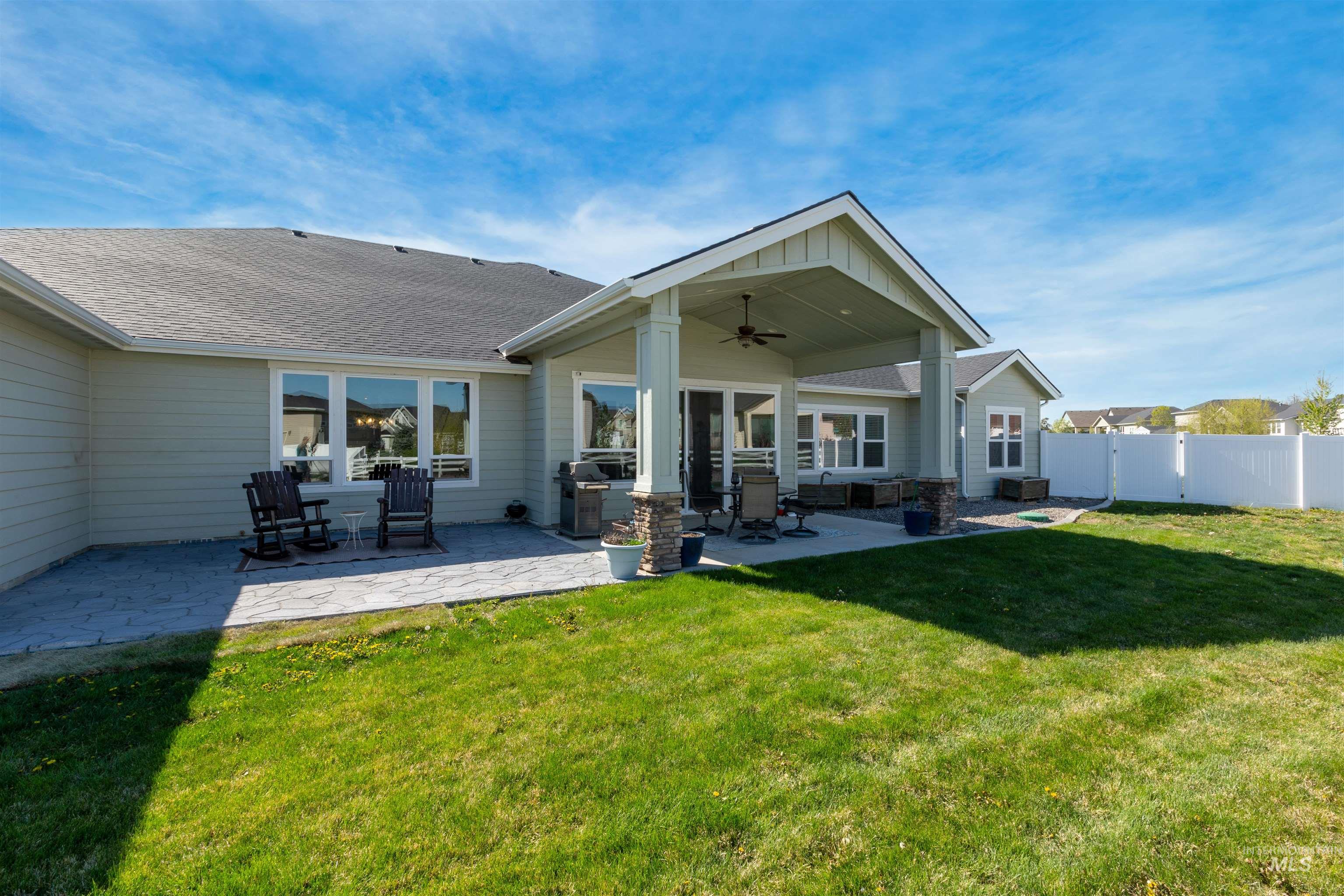 24790 Plainfield Dr, Caldwell, Idaho 83607-8466, 4 Bedrooms, 6 Bathrooms, Residential For Sale, Price $1,449,000,MLS 98908192