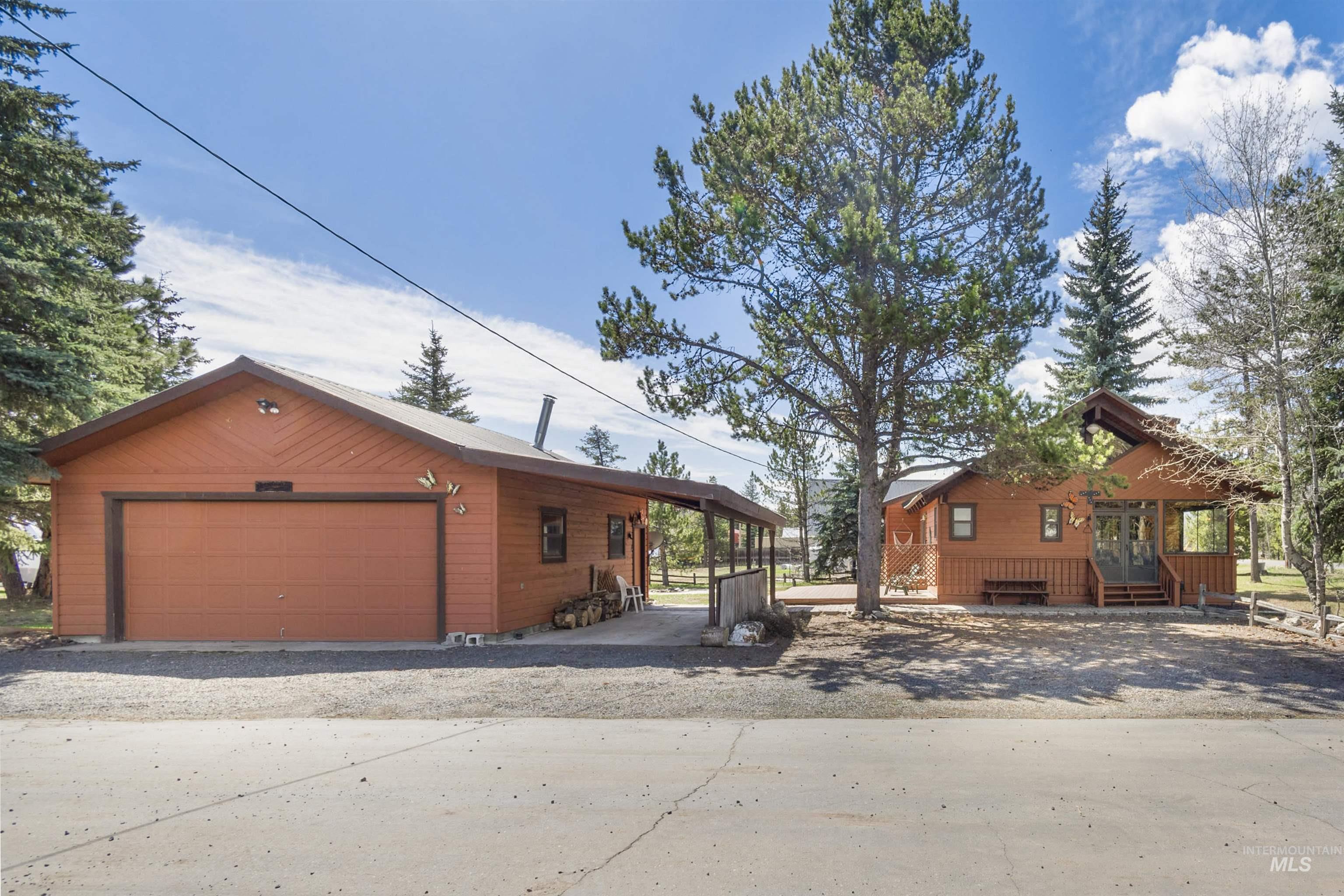 13122 Dawn Dr, Donnelly, Idaho 83615, 2 Bedrooms, 1 Bathroom, Residential For Sale, Price $599,000,MLS 98908338