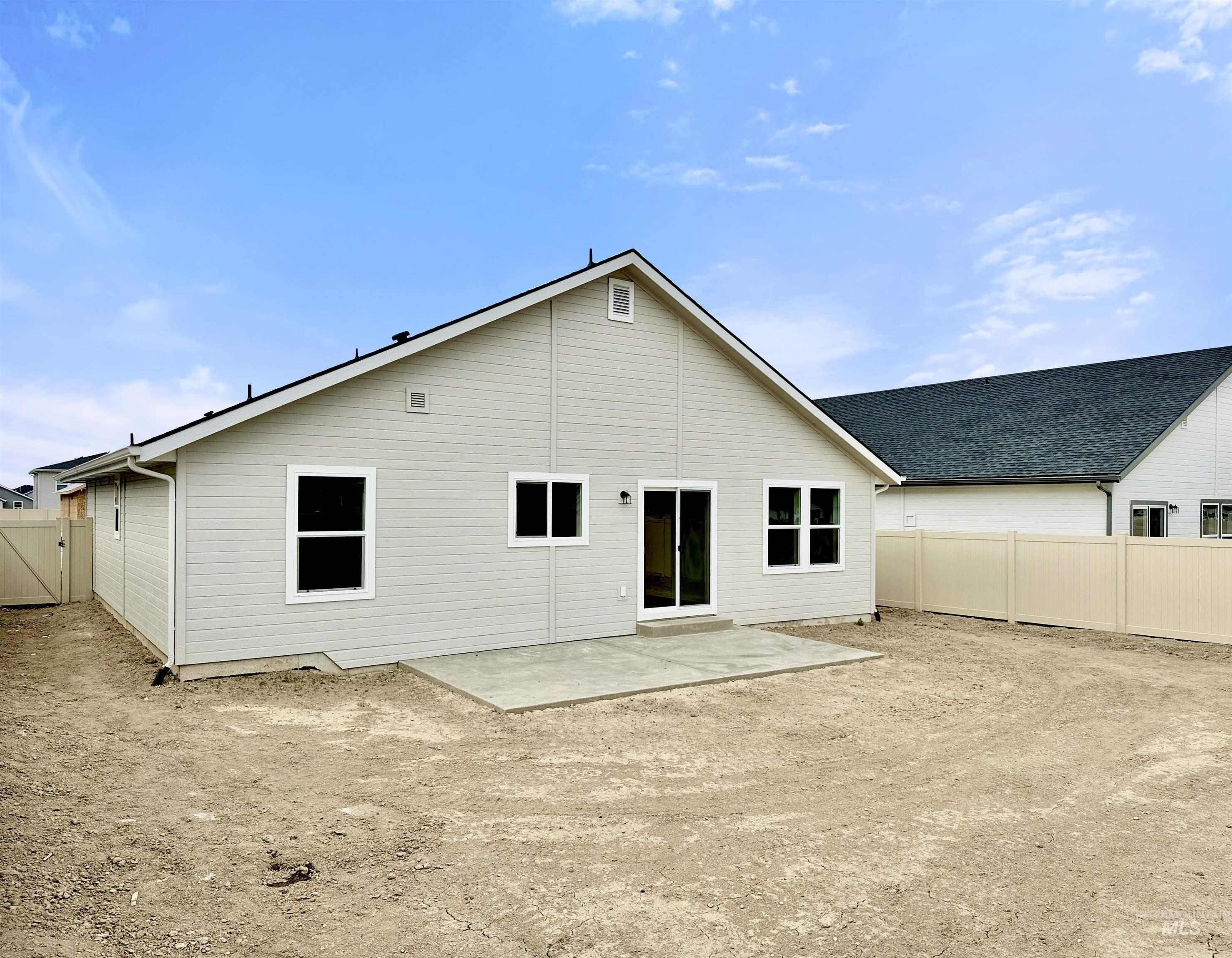 12331 Shadow River Street, Caldwell, Idaho 83607, 3 Bedrooms, 2 Bathrooms, Residential For Sale, Price $379,990,MLS 98908387