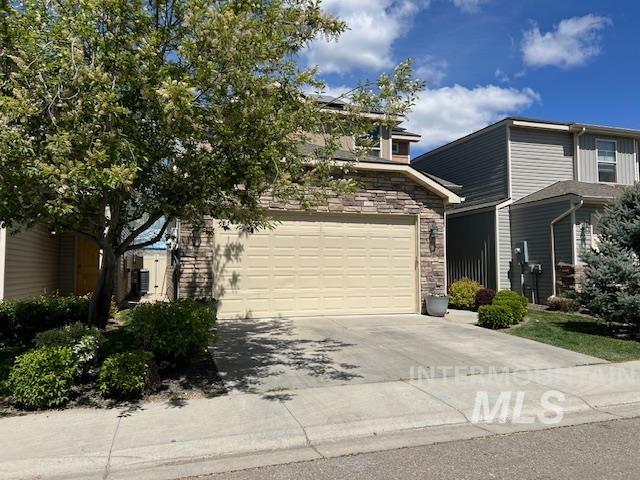 8748 W Evening Star Ln, Boise, Idaho 83709-5312, 3 Bedrooms, 2.5 Bathrooms, Residential For Sale, Price $429,900,MLS 98908394