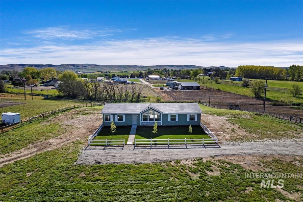 10630 Highway 95, Payette, Idaho 83661, 3 Bedrooms, 2 Bathrooms, Residential For Sale, Price $539,500,MLS 98908428