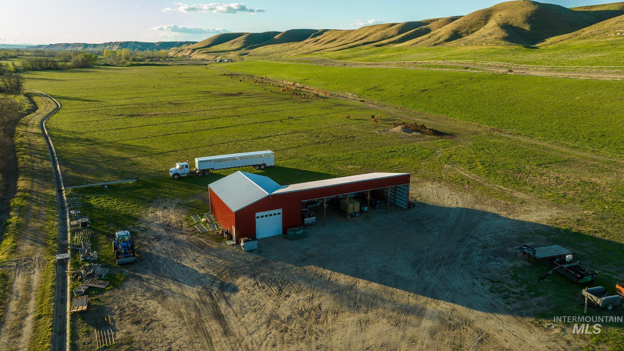 6327 Bluff Road, New Plymouth, Idaho 83714, 3 Bedrooms, 2 Bathrooms, Farm & Ranch For Sale, Price $3,155,000,MLS 98908436