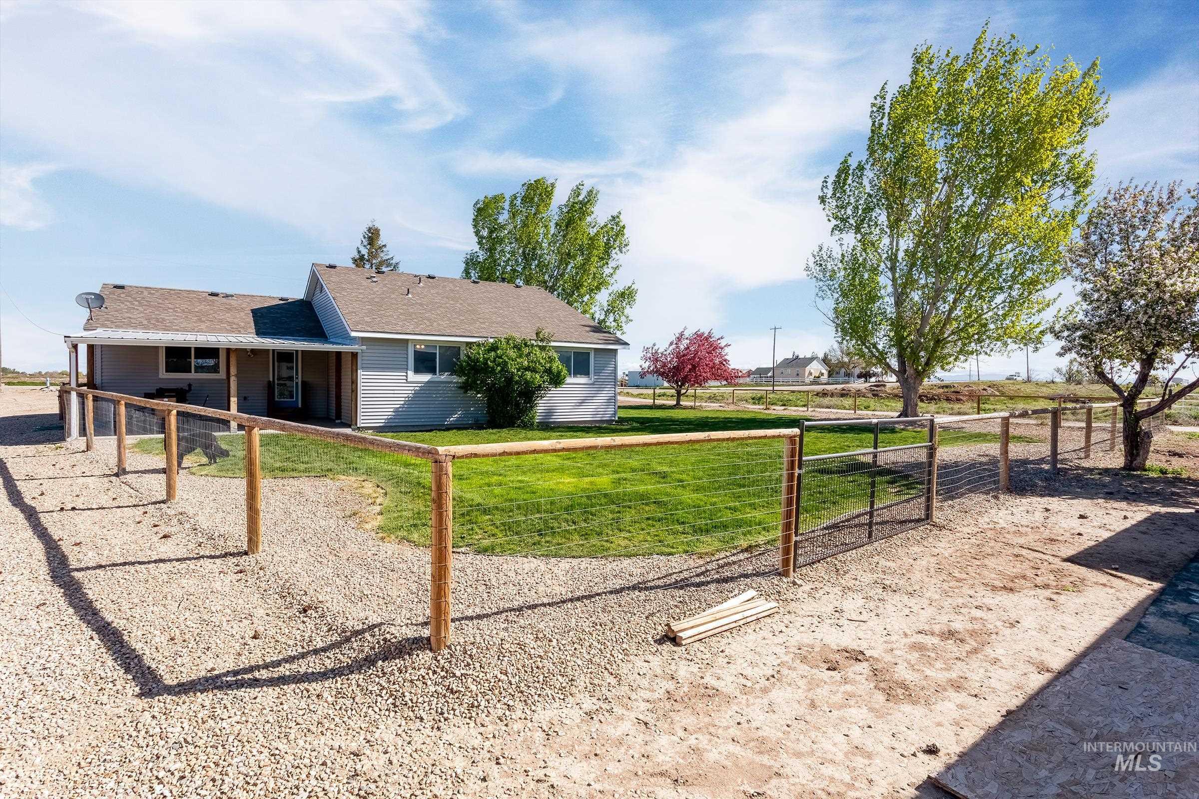 7267 Bowmont Rd, Nampa, Idaho 83686, 3 Bedrooms, 2 Bathrooms, Residential For Sale, Price $749,000,MLS 98908471